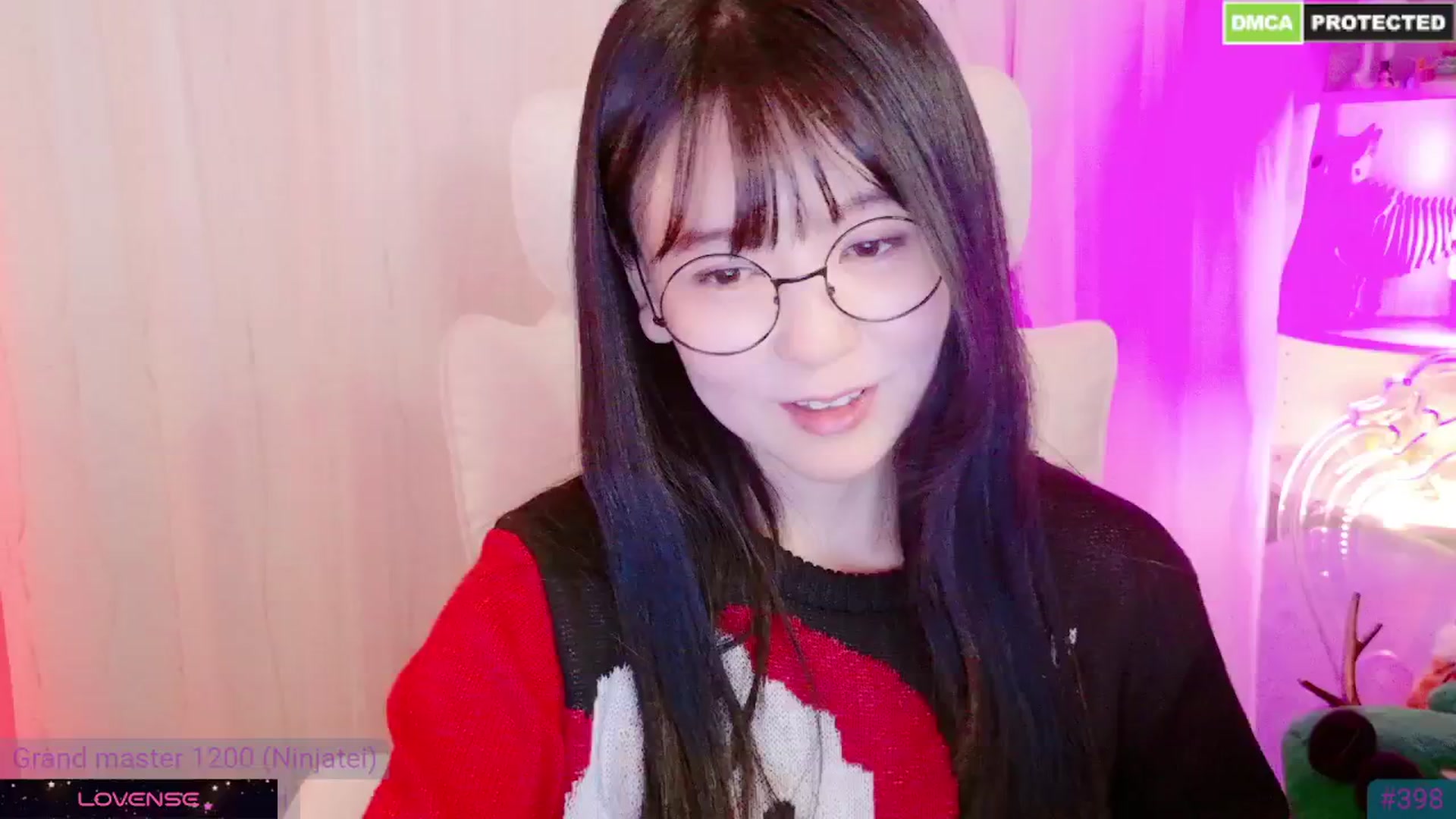 Gallery image thumbnail from meows's myfreecams stream on, 12/21/2024, 08:02 image 13 of 20