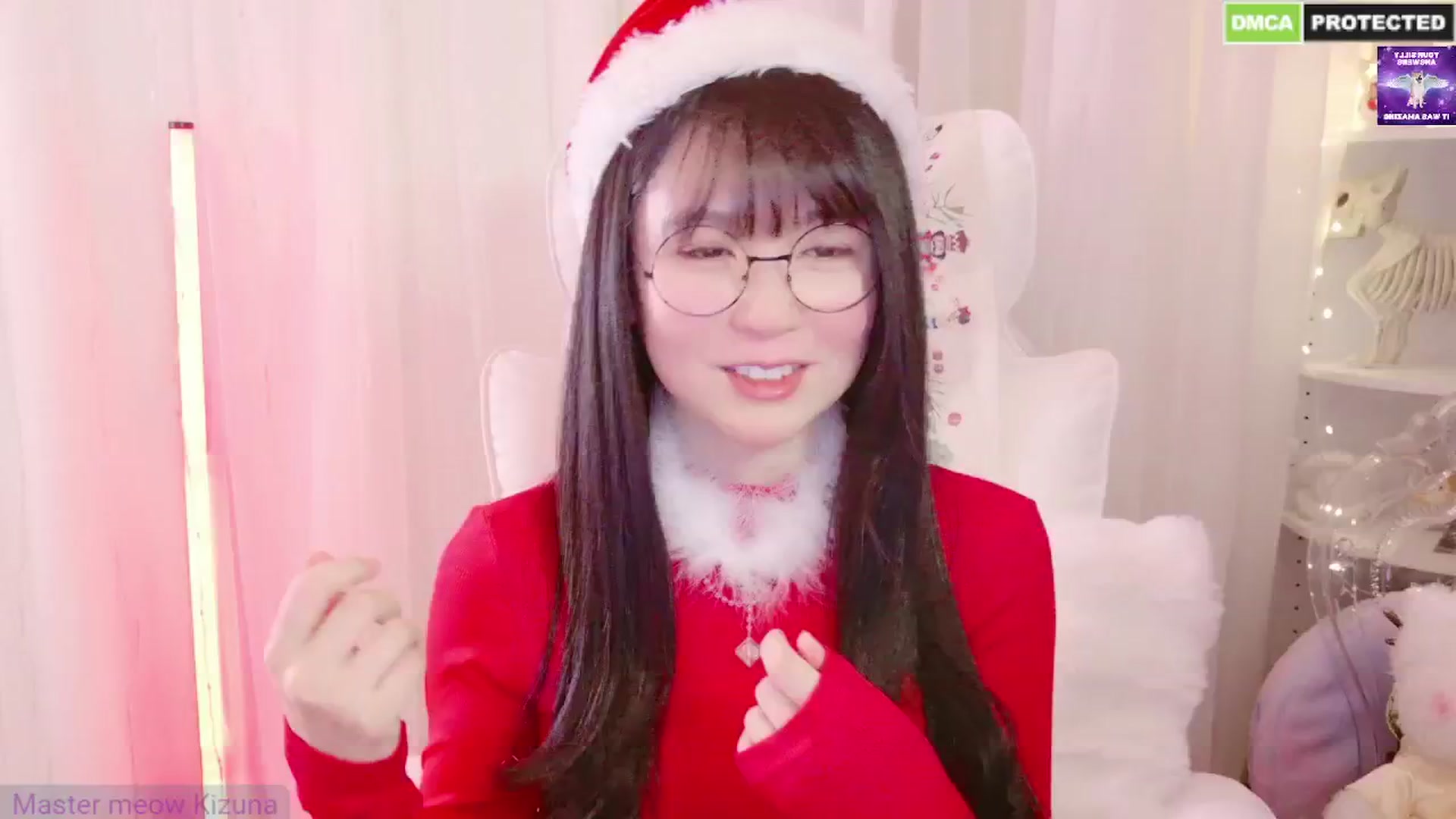 Gallery image thumbnail from meows's myfreecams stream on, 12/25/2024, 06:26 image 12 of 20