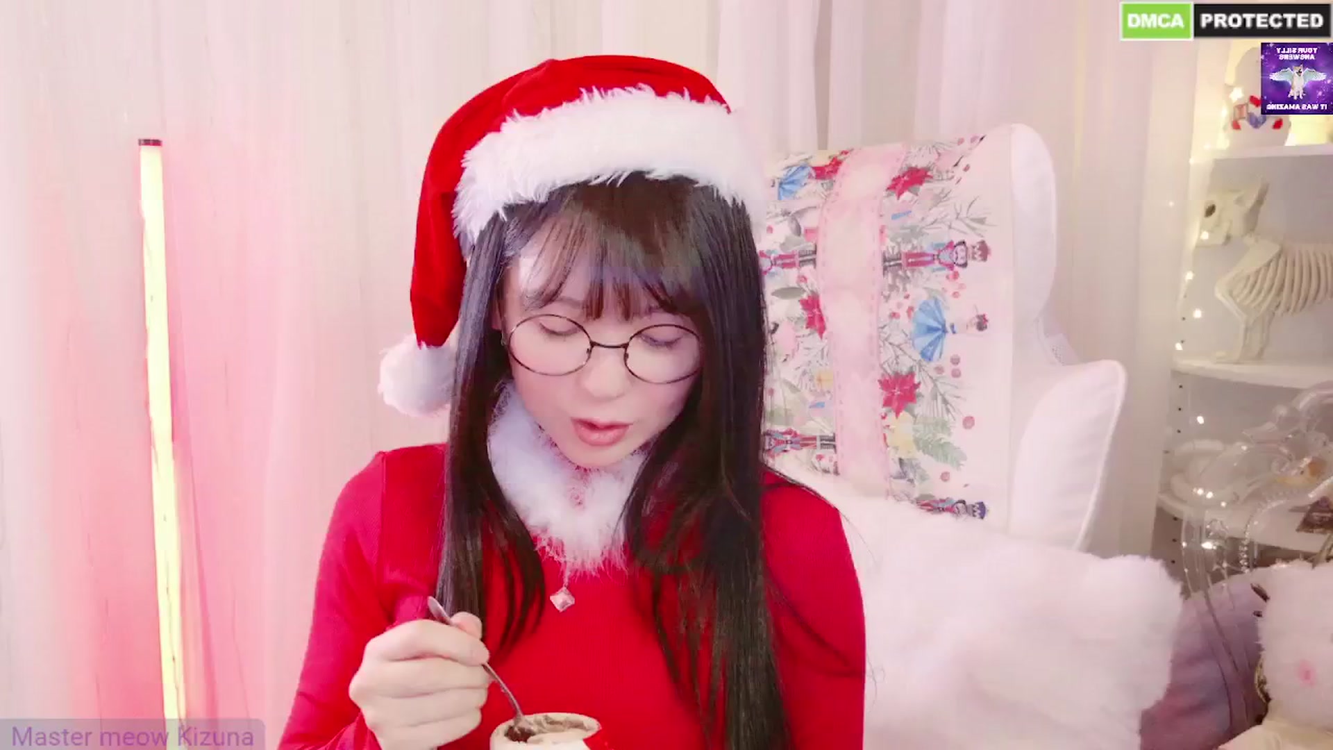Gallery image thumbnail from meows's myfreecams stream on, 12/25/2024, 06:26 image 20 of 20