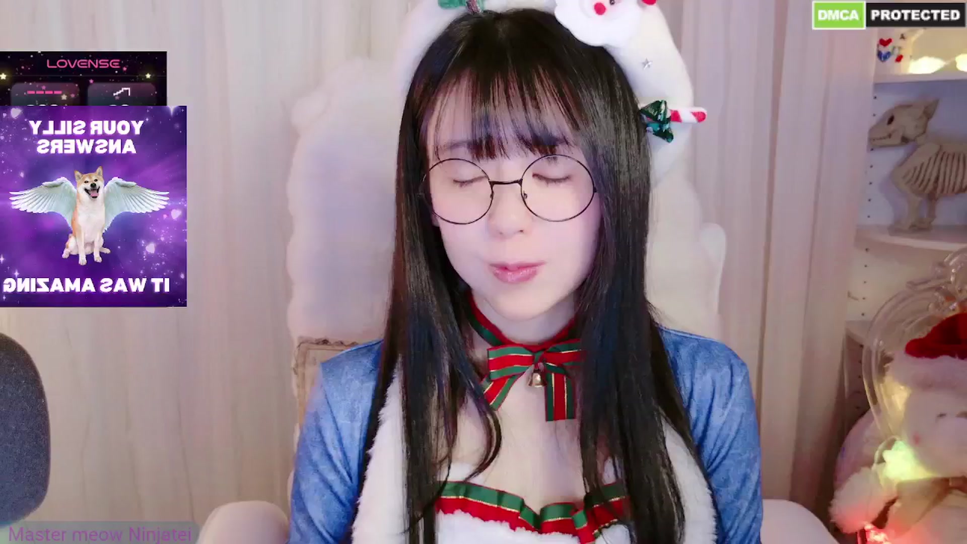 Gallery image thumbnail from meows's myfreecams stream on, 12/28/2024, 05:16 image 6 of 20