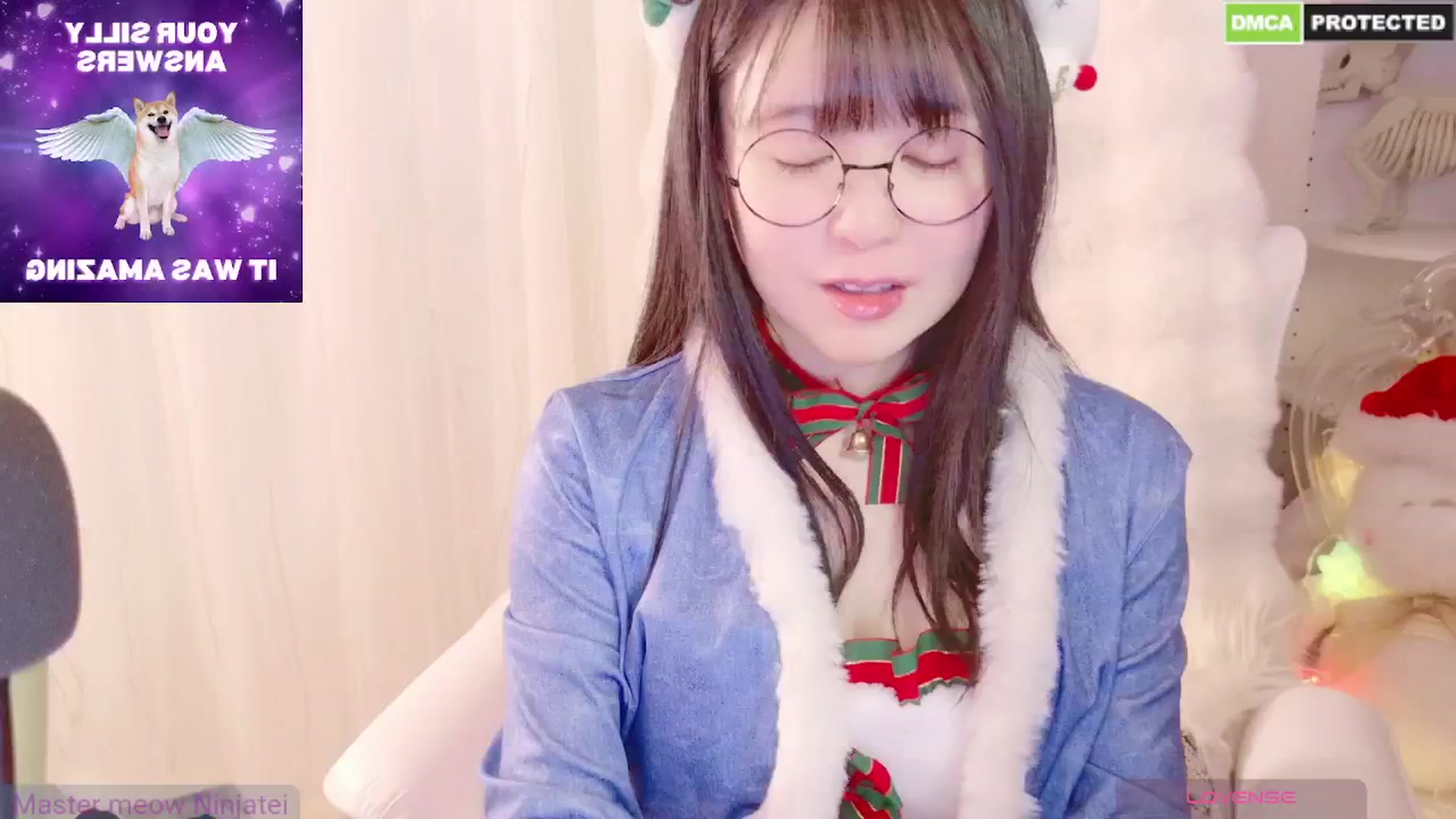 Gallery image thumbnail from meows's myfreecams stream on, 12/28/2024, 06:12 image 8 of 20