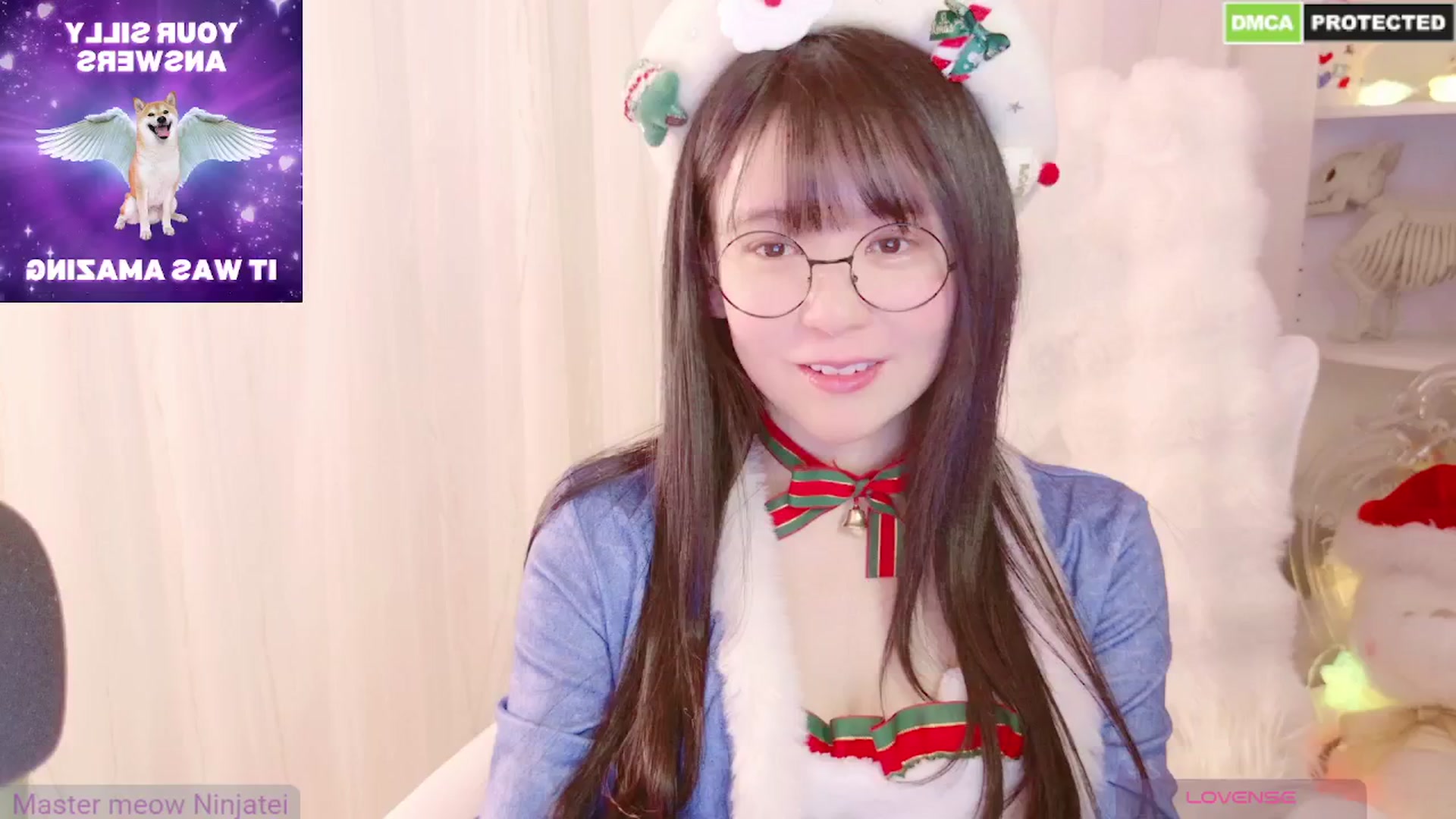 Gallery image thumbnail from meows's myfreecams stream on, 12/28/2024, 06:12 image 10 of 20