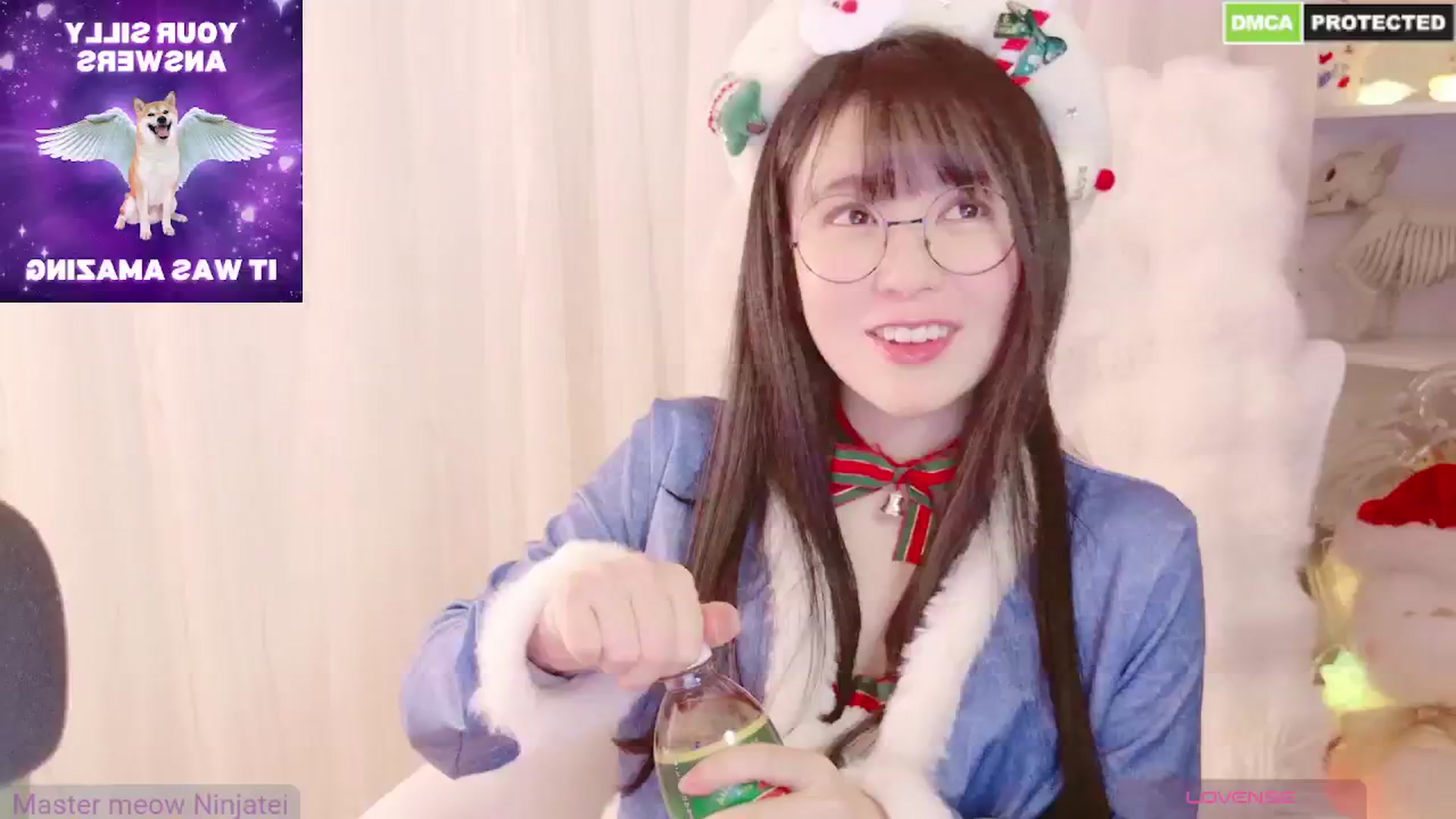 Gallery image thumbnail from meows's myfreecams stream on, 12/28/2024, 06:12 image 9 of 20