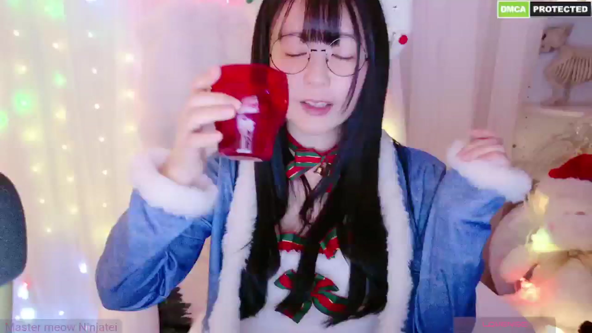Gallery image thumbnail from meows's myfreecams stream on, 12/28/2024, 06:34 image 8 of 20