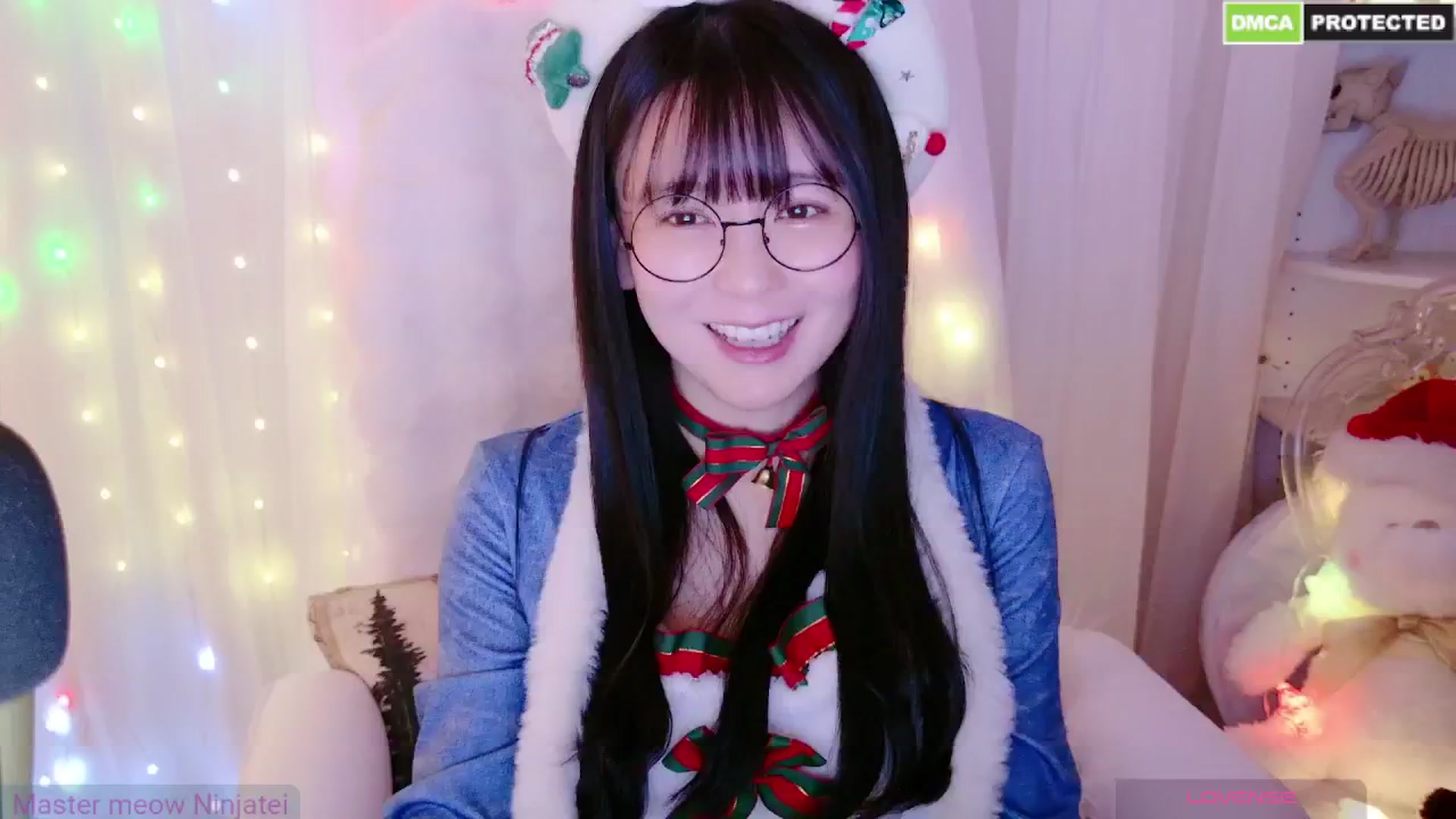 Gallery image thumbnail from meows's myfreecams stream on, 12/28/2024, 06:34 image 17 of 20