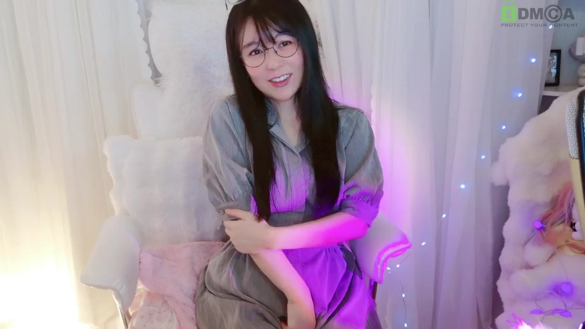 Gallery image thumbnail from meowtheworld's myfreecams stream on, 06/21/2025, 06:07 image 13 of 20