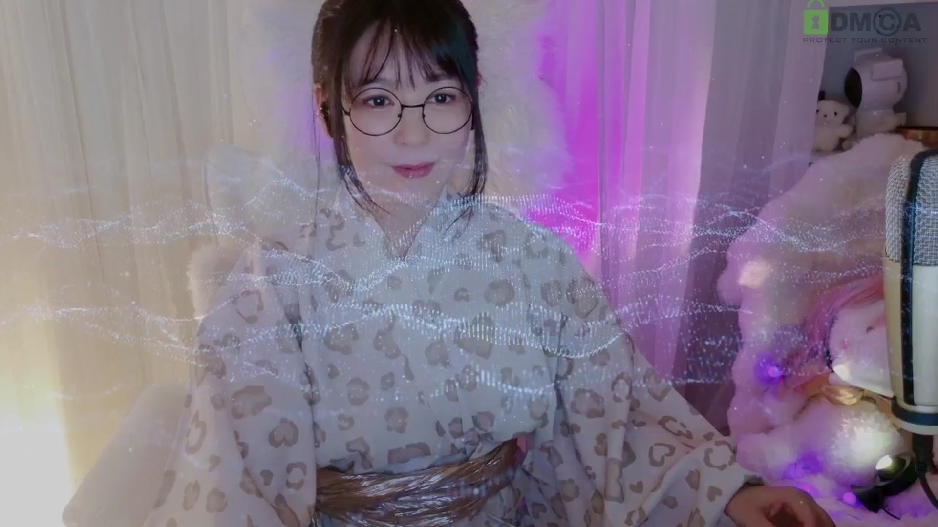 Gallery image thumbnail from meowtheworld's myfreecams stream on, 06/22/2025, 06:17 image 3 of 20