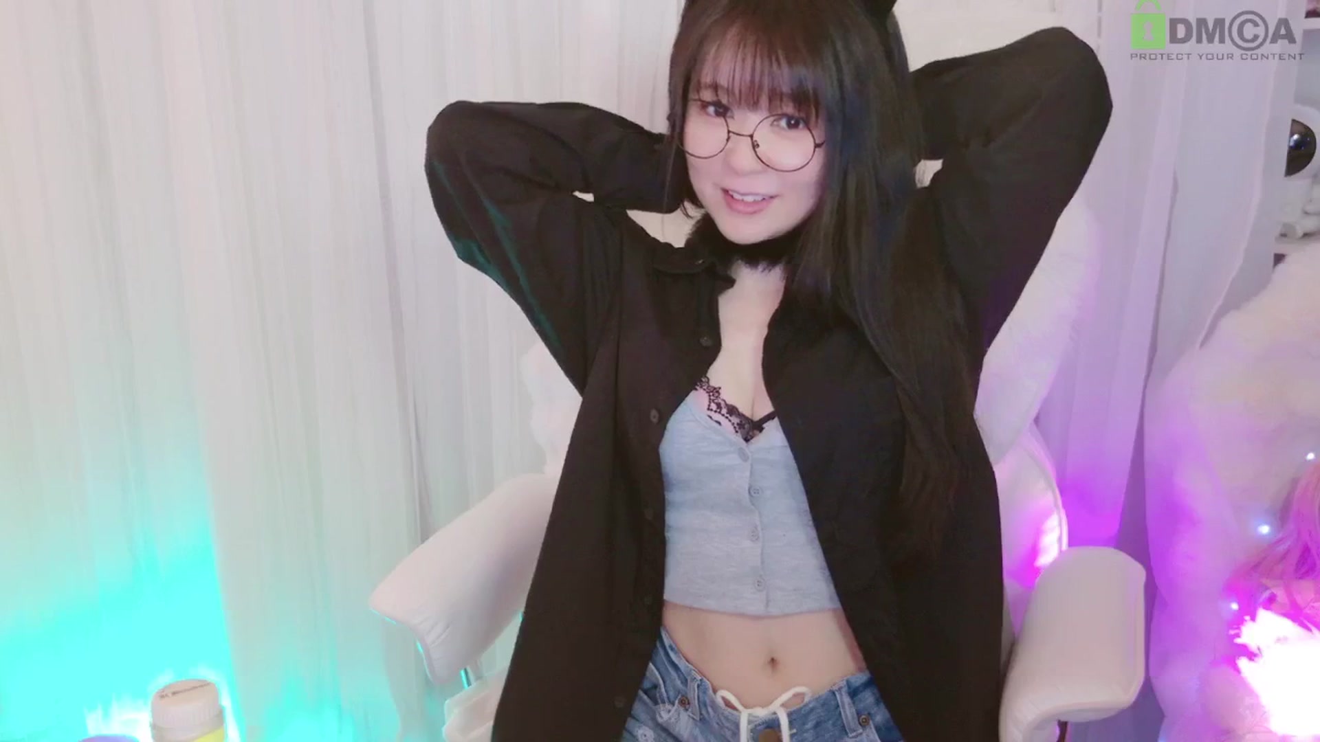 Gallery image thumbnail from meowtheworld's myfreecams stream on, 06/28/2025, 06:18 image 8 of 20