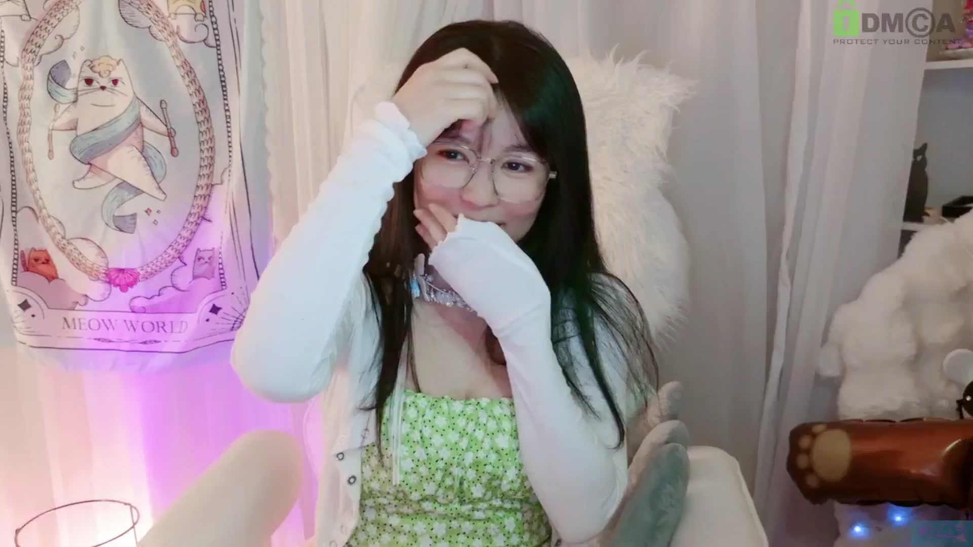 Gallery image thumbnail from meowtheworld's myfreecams stream on, 07/12/2025, 06:35 image 6 of 20