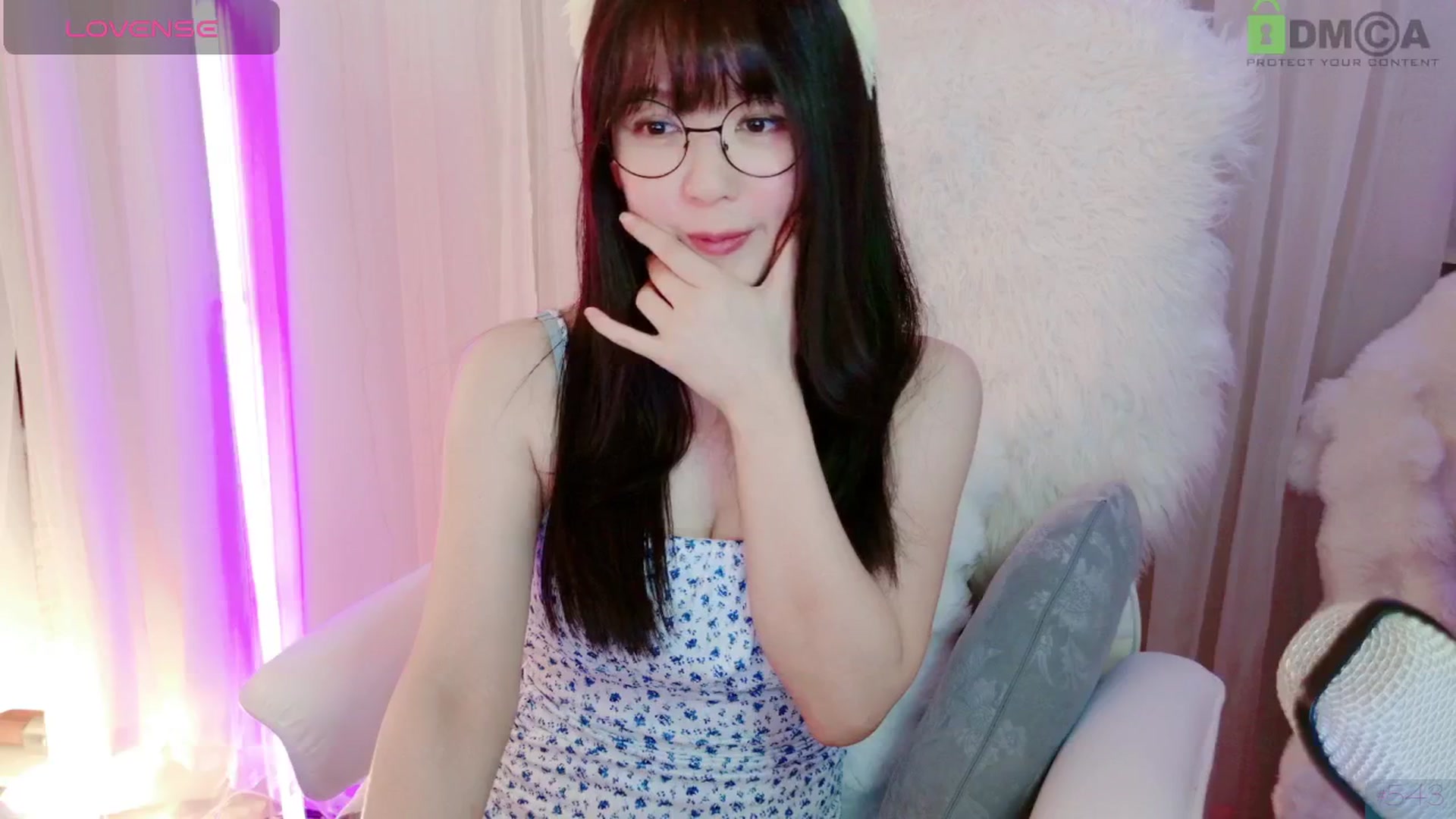 Gallery image thumbnail from meowtheworld's myfreecams stream on, 07/19/2025, 06:09 image 16 of 20