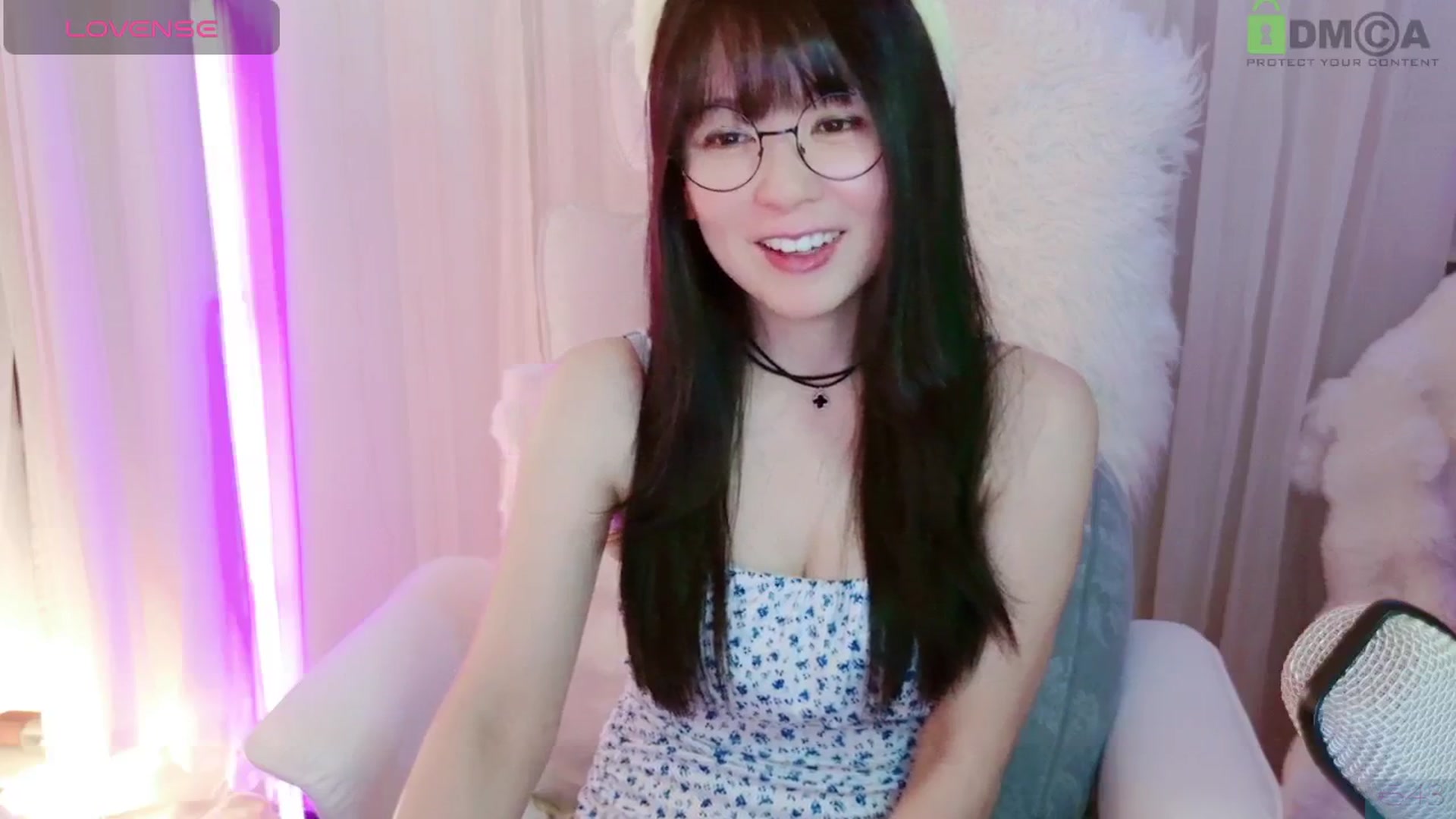 Gallery image thumbnail from meowtheworld's myfreecams stream on, 07/19/2025, 06:09 image 17 of 20