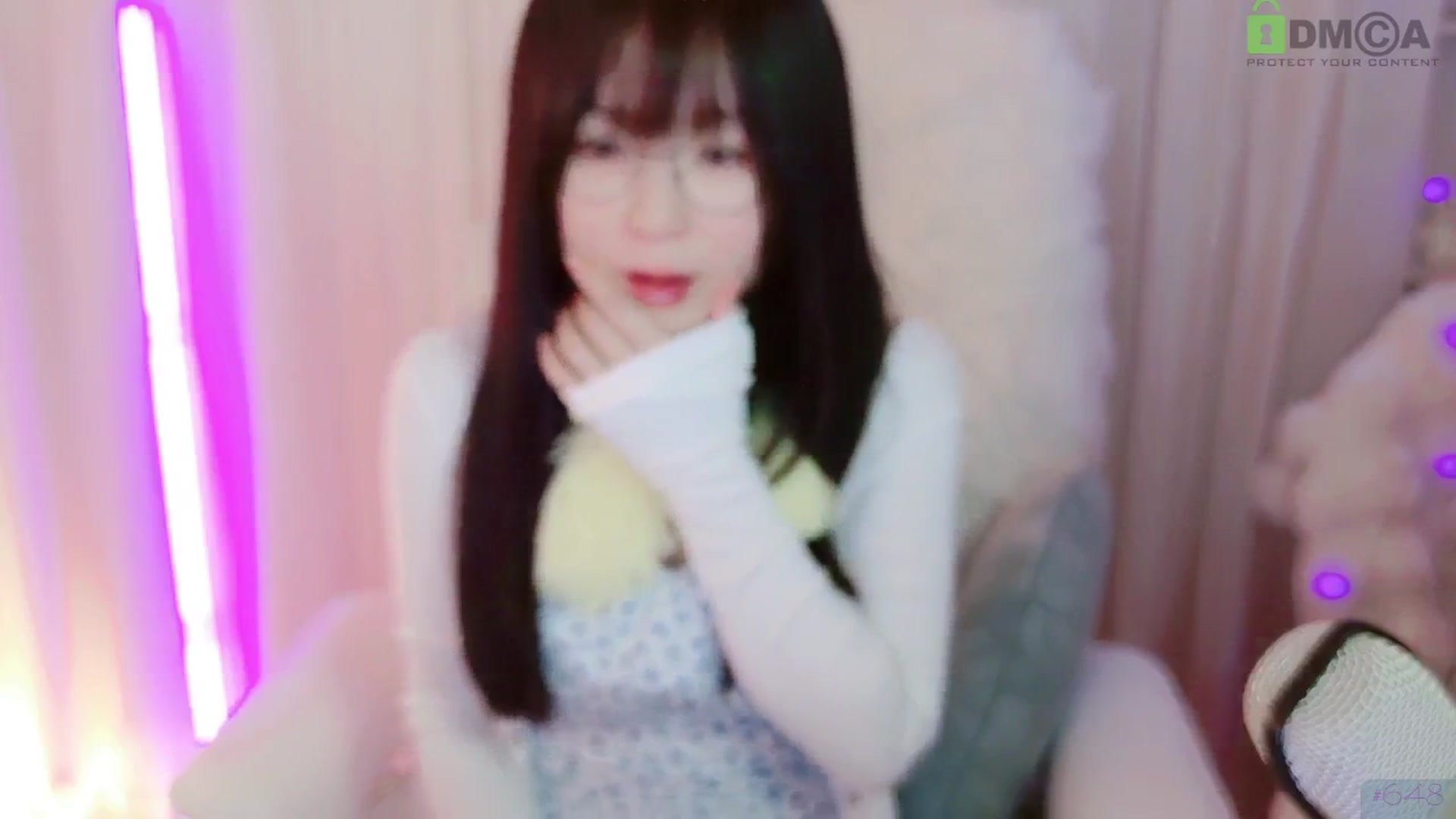 Gallery image thumbnail from meowtheworld's myfreecams stream on, 07/19/2025, 06:09 image 2 of 20