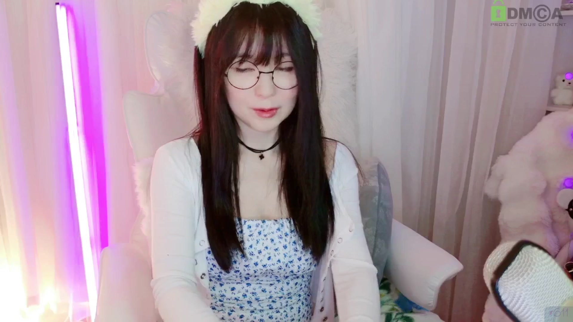 Gallery image thumbnail from meowtheworld's myfreecams stream on, 07/19/2025, 06:09 image 6 of 20