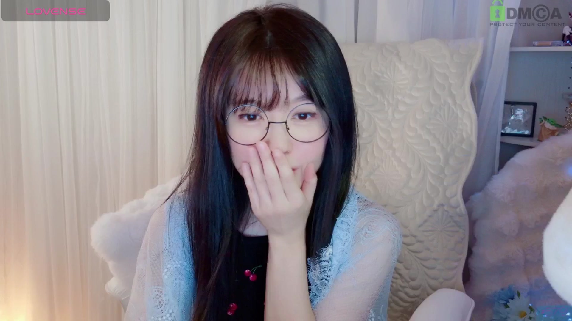 Gallery image thumbnail from meowtheworld's myfreecams stream on, 07/25/2025, 06:36 image 13 of 20