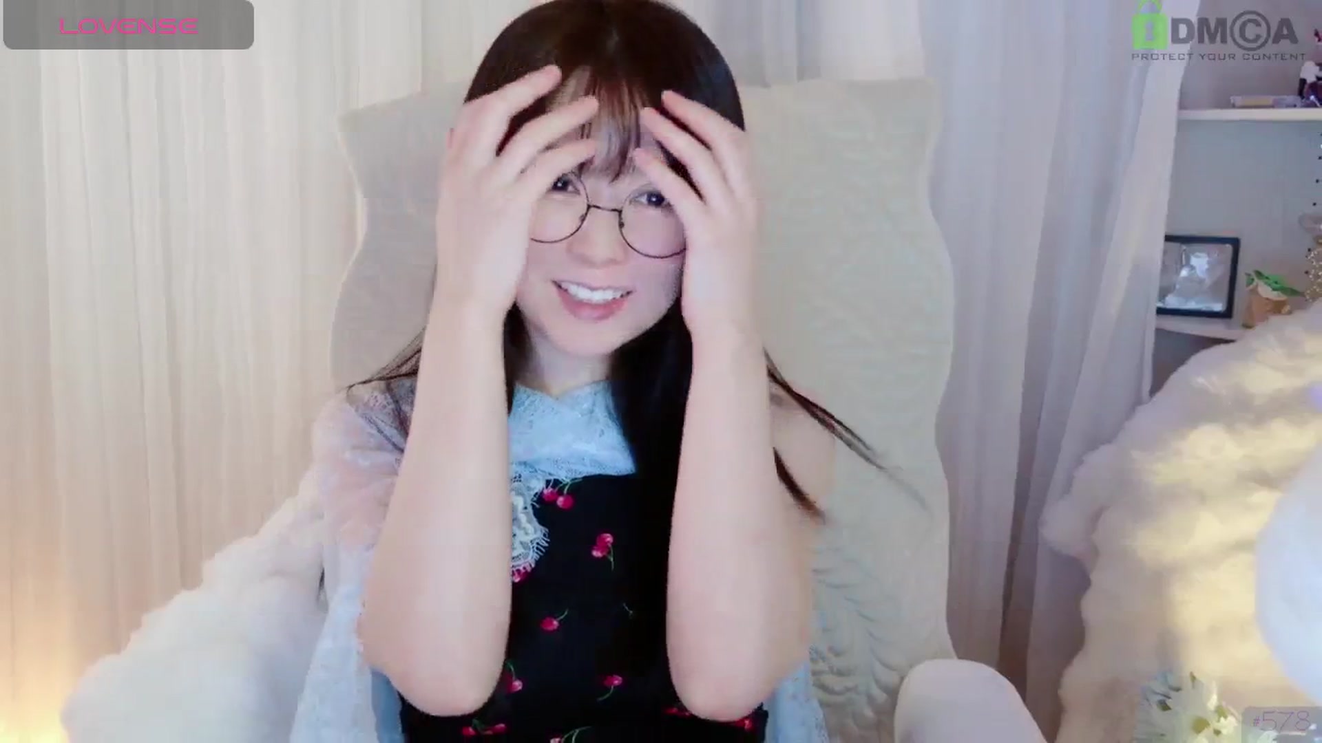 Gallery image thumbnail from meowtheworld's myfreecams stream on, 07/25/2025, 06:36 image 18 of 20