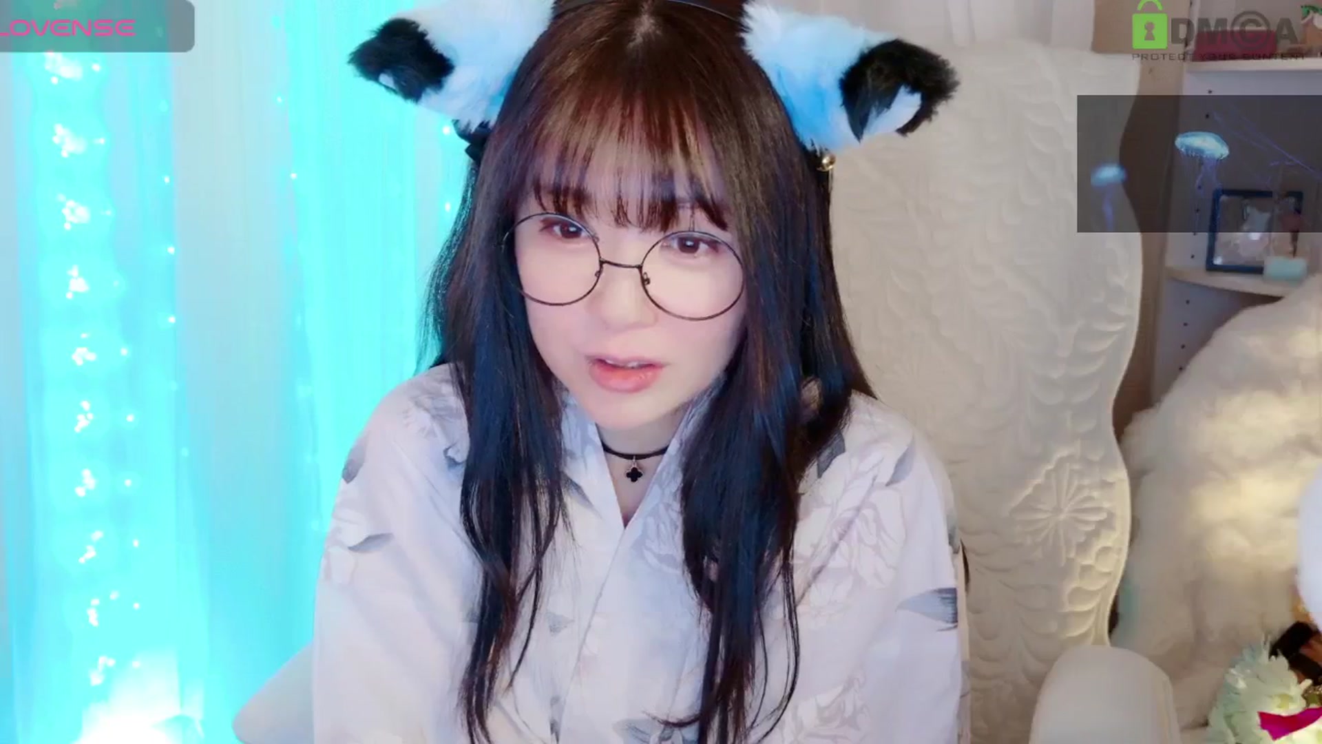 Gallery image thumbnail from meowtheworld's myfreecams stream on, 07/26/2025, 08:36 image 19 of 20