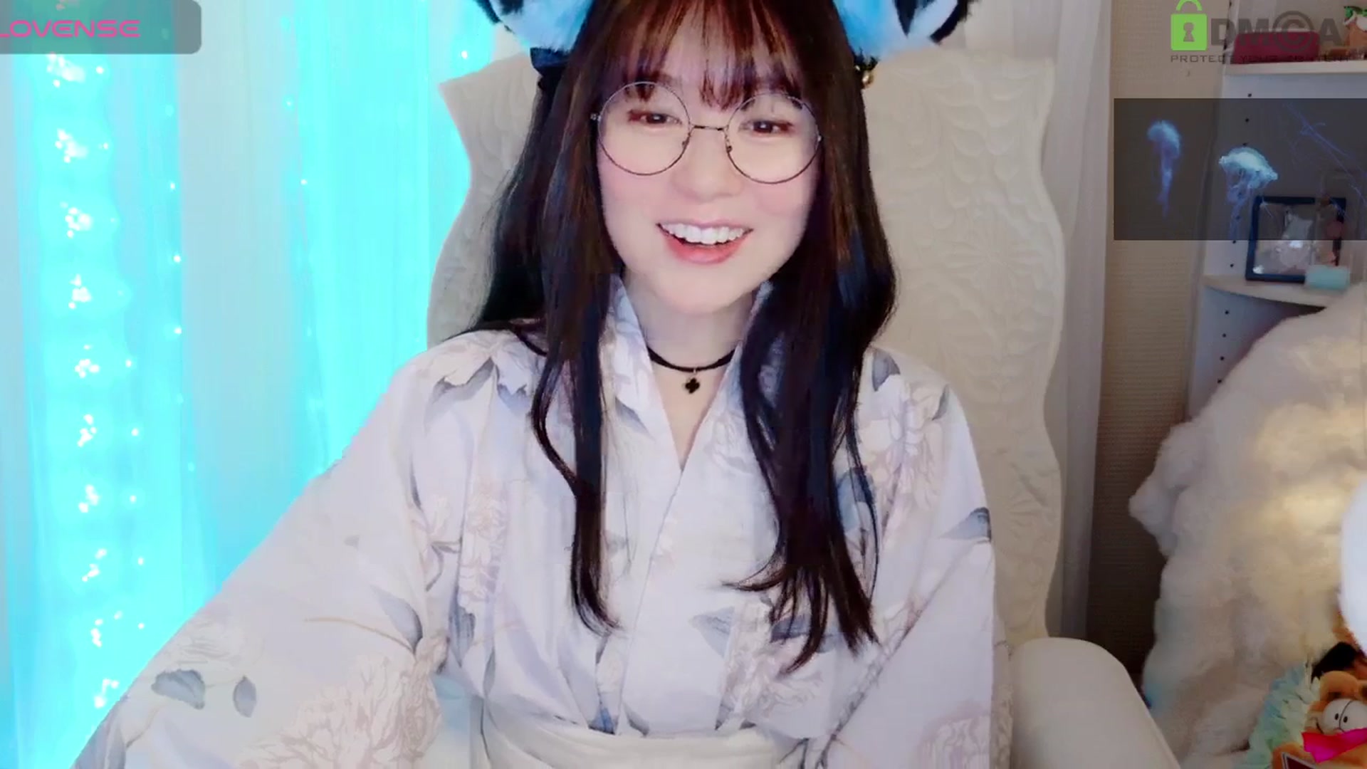 Gallery image thumbnail from meowtheworld's myfreecams stream on, 07/26/2025, 08:36 image 16 of 20