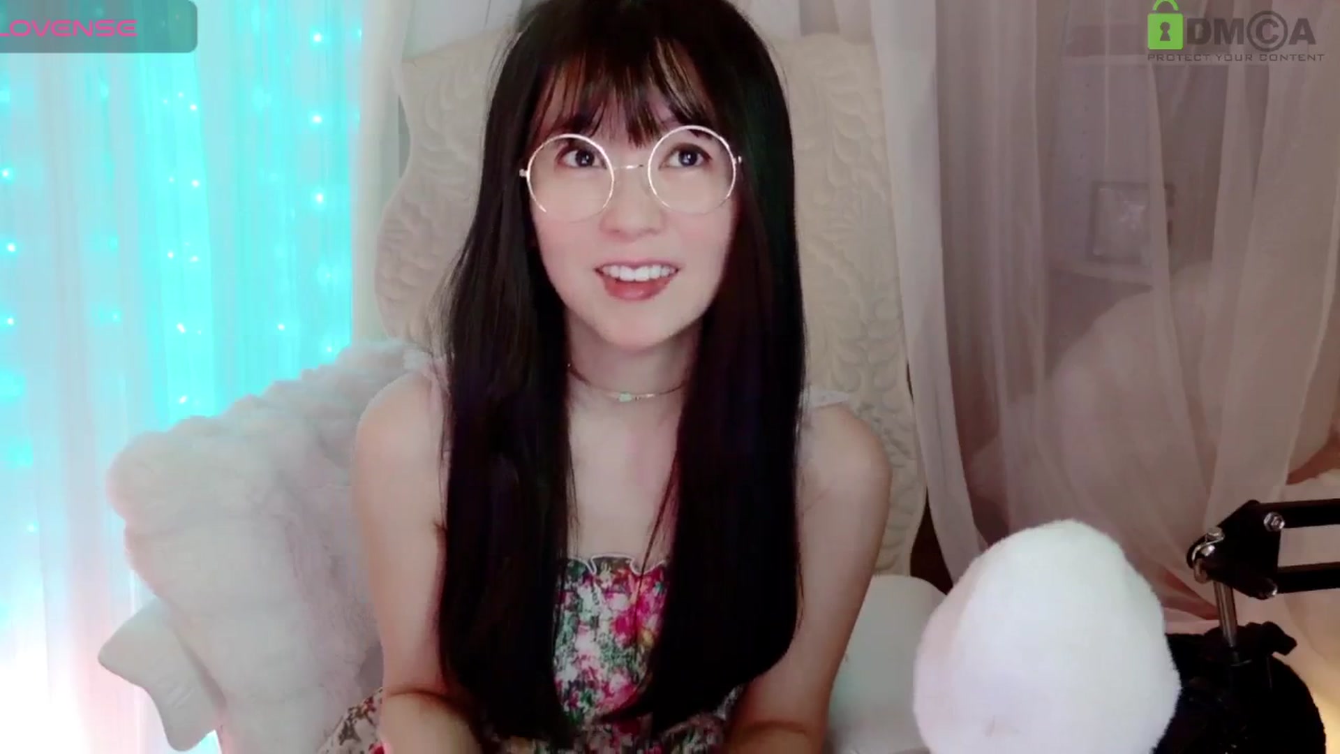 Gallery image thumbnail from meowtheworld's myfreecams stream on, 07/27/2025, 08:25 image 5 of 20