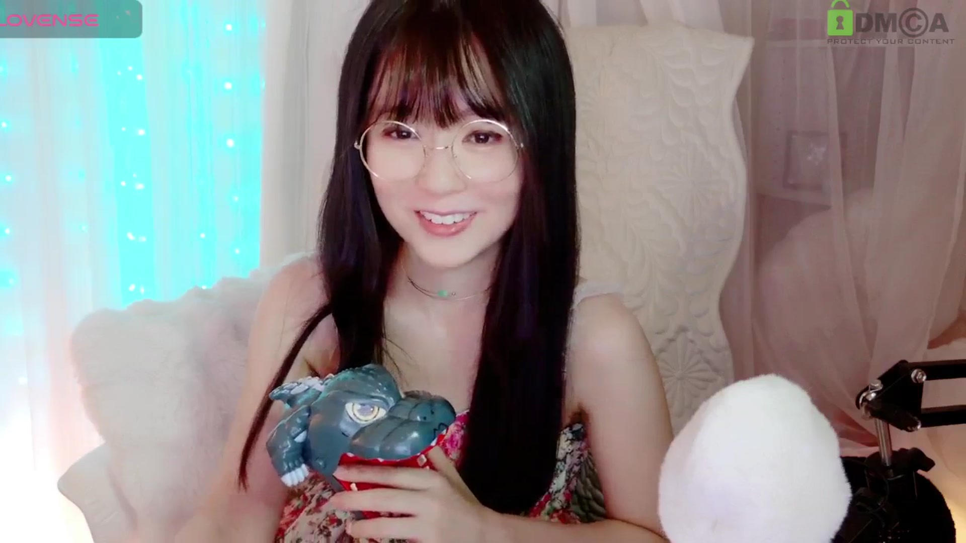 Gallery image thumbnail from meowtheworld's myfreecams stream on, 07/27/2025, 08:25 image 11 of 20
