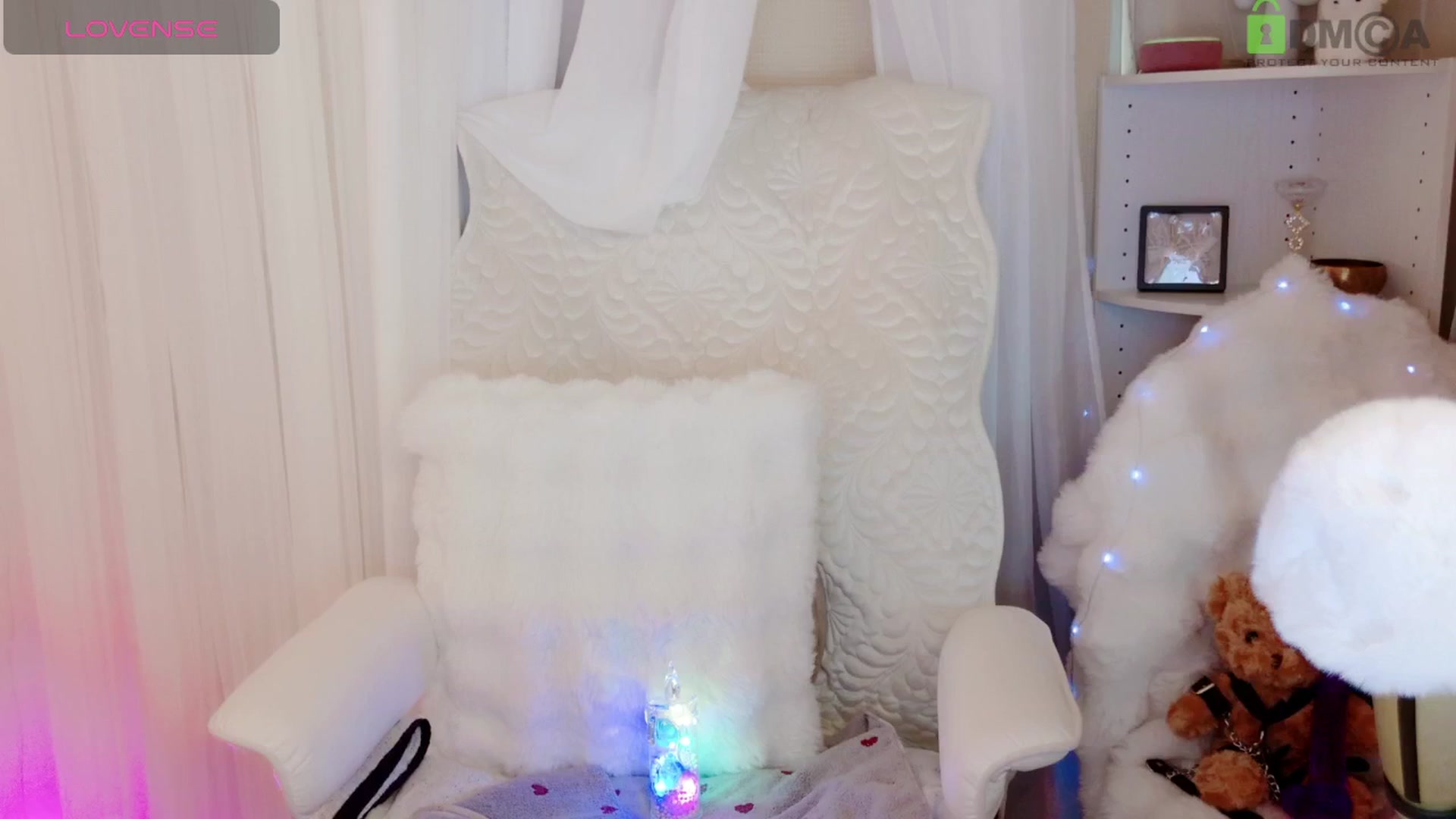 Gallery image thumbnail from meowtheworld's myfreecams stream on, 08/02/2025, 06:51 image 16 of 20