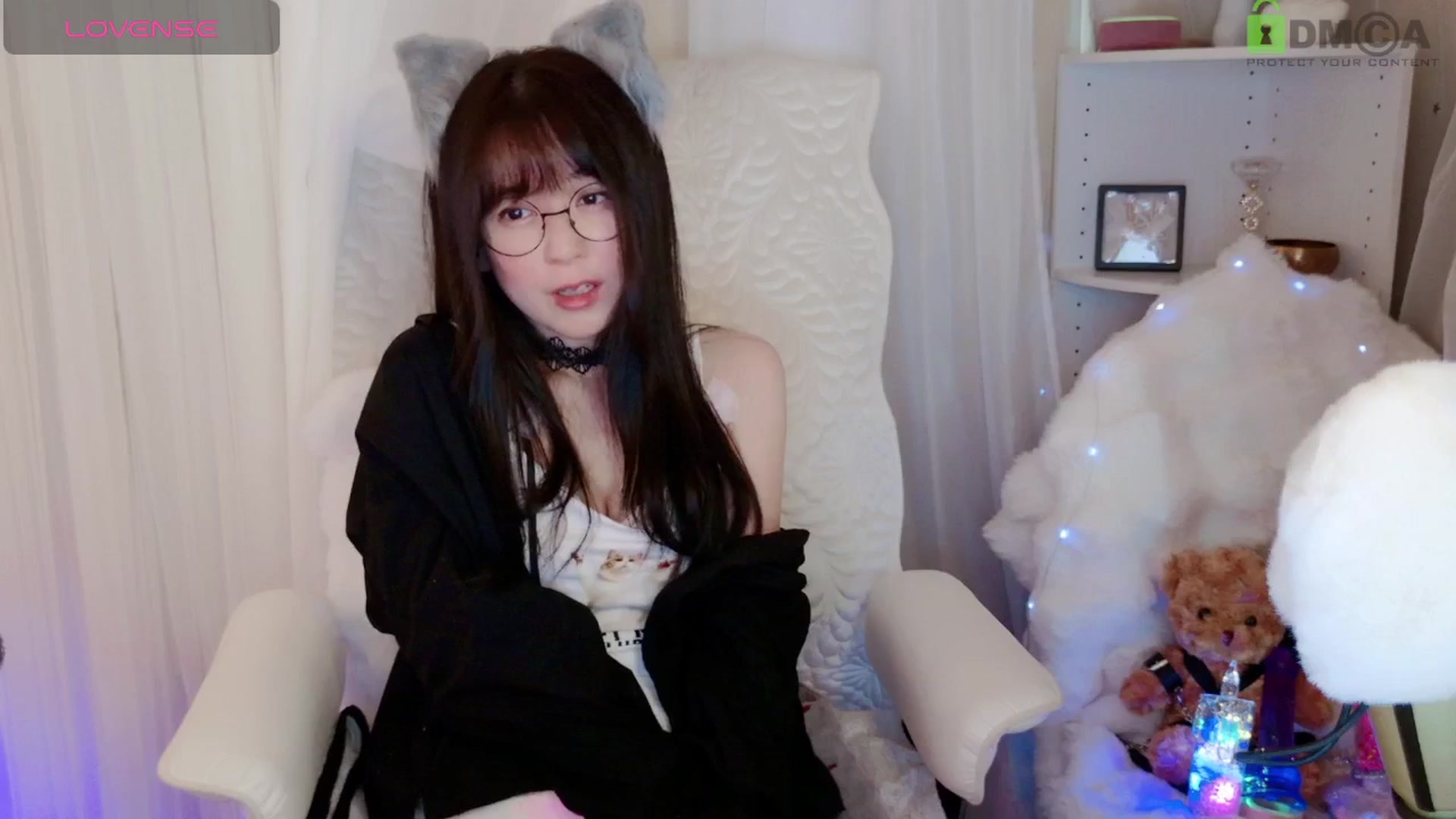 Gallery image thumbnail from meowtheworld's myfreecams stream on, 08/02/2025, 06:51 image 9 of 20