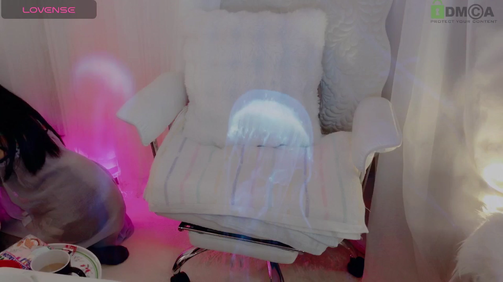 Gallery image thumbnail from meowtheworld's myfreecams stream on, 08/03/2025, 05:20 image 5 of 20