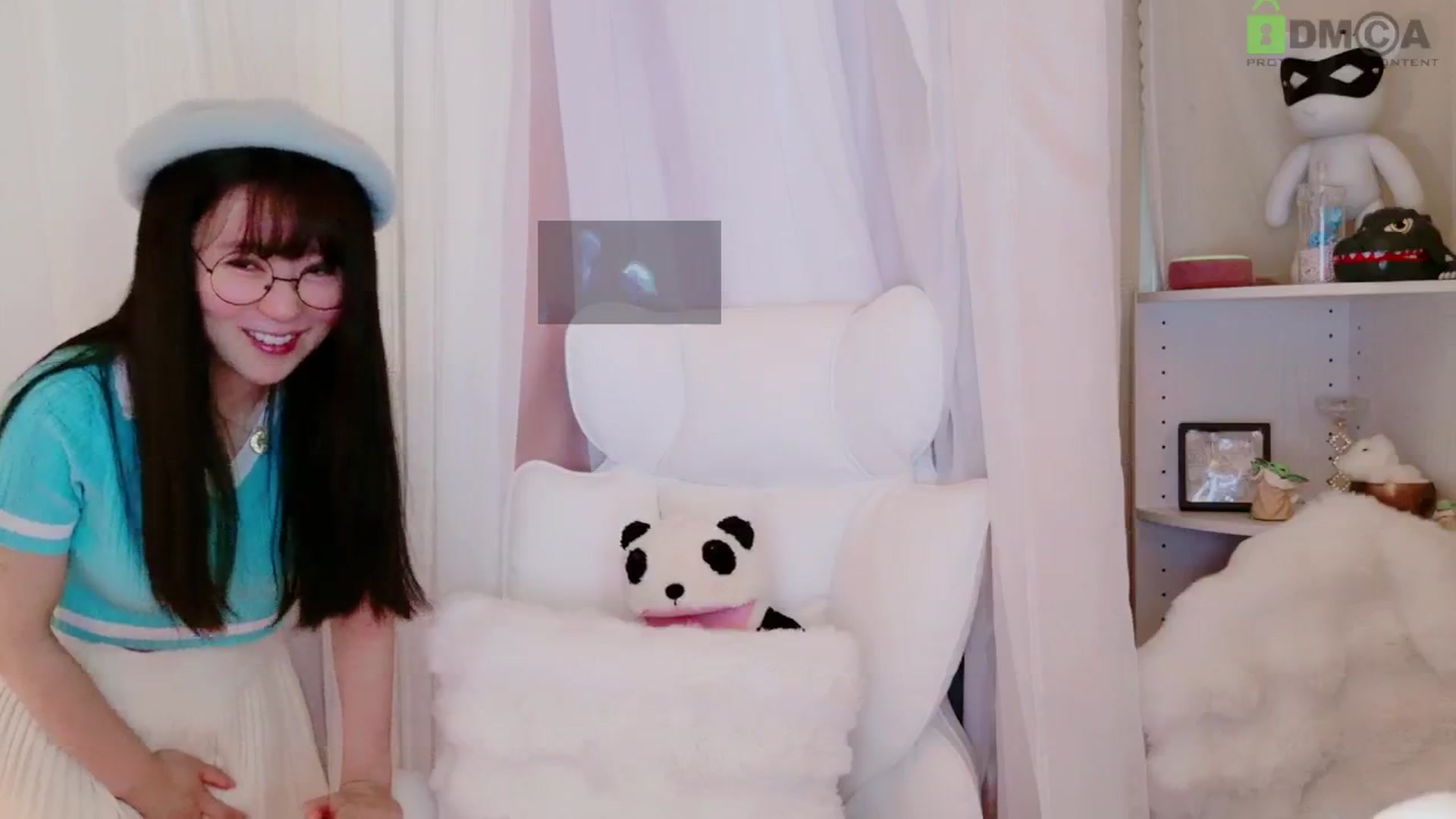 Gallery image thumbnail from meowtheworld's myfreecams stream on, 08/16/2025, 05:40 image 14 of 20