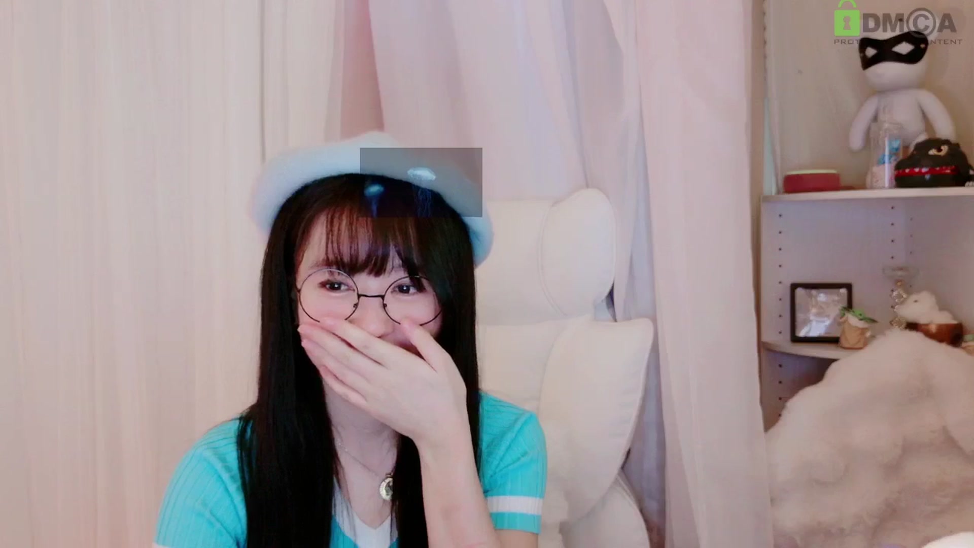 Gallery image thumbnail from meowtheworld's myfreecams stream on, 08/16/2025, 05:40 image 12 of 20