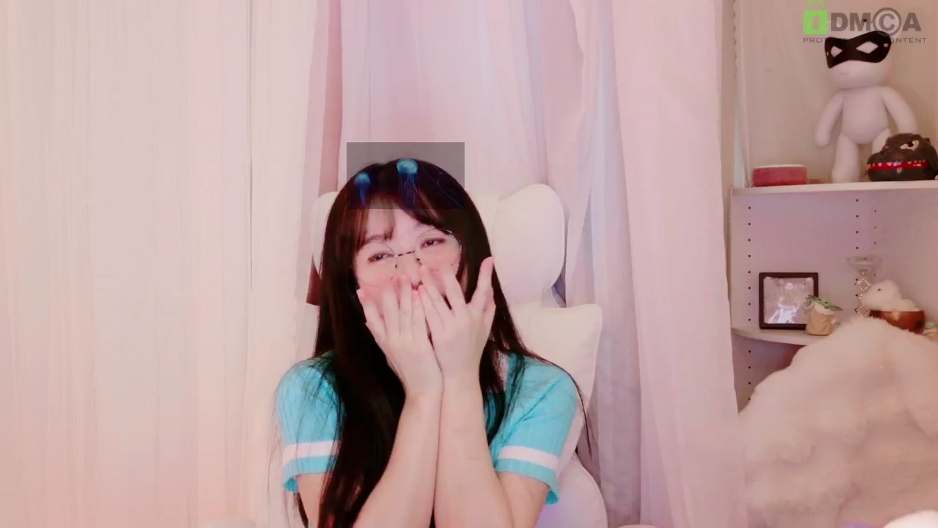 Gallery image thumbnail from meowtheworld's myfreecams stream on, 08/16/2025, 05:40 image 18 of 20