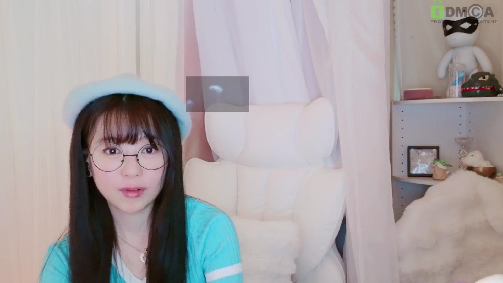 Gallery image thumbnail from meowtheworld's myfreecams stream on, 08/16/2025, 05:40 image 13 of 20