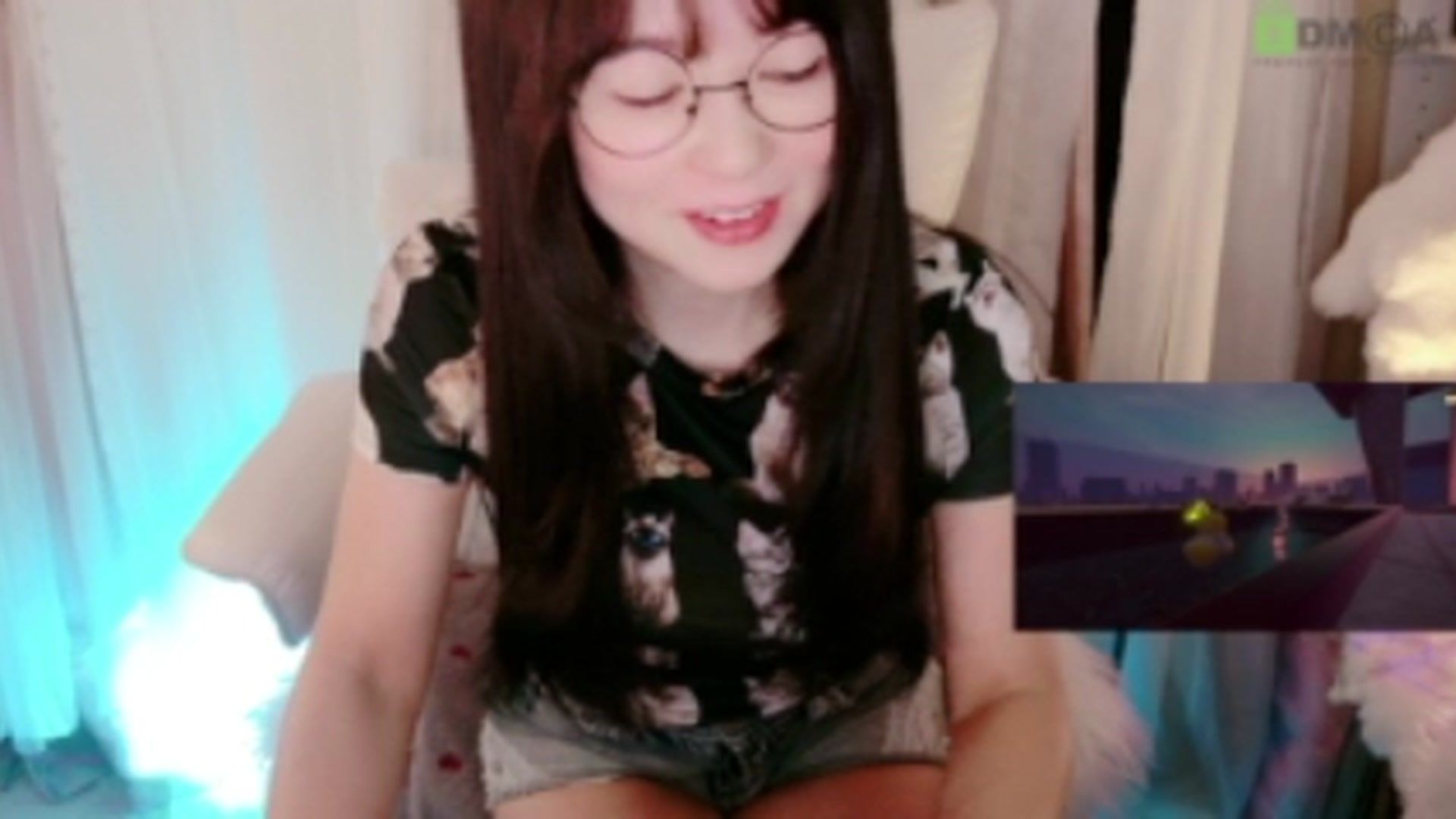 Gallery image thumbnail from meowtheworld's myfreecams stream on, 08/17/2025, 04:52 image 14 of 20
