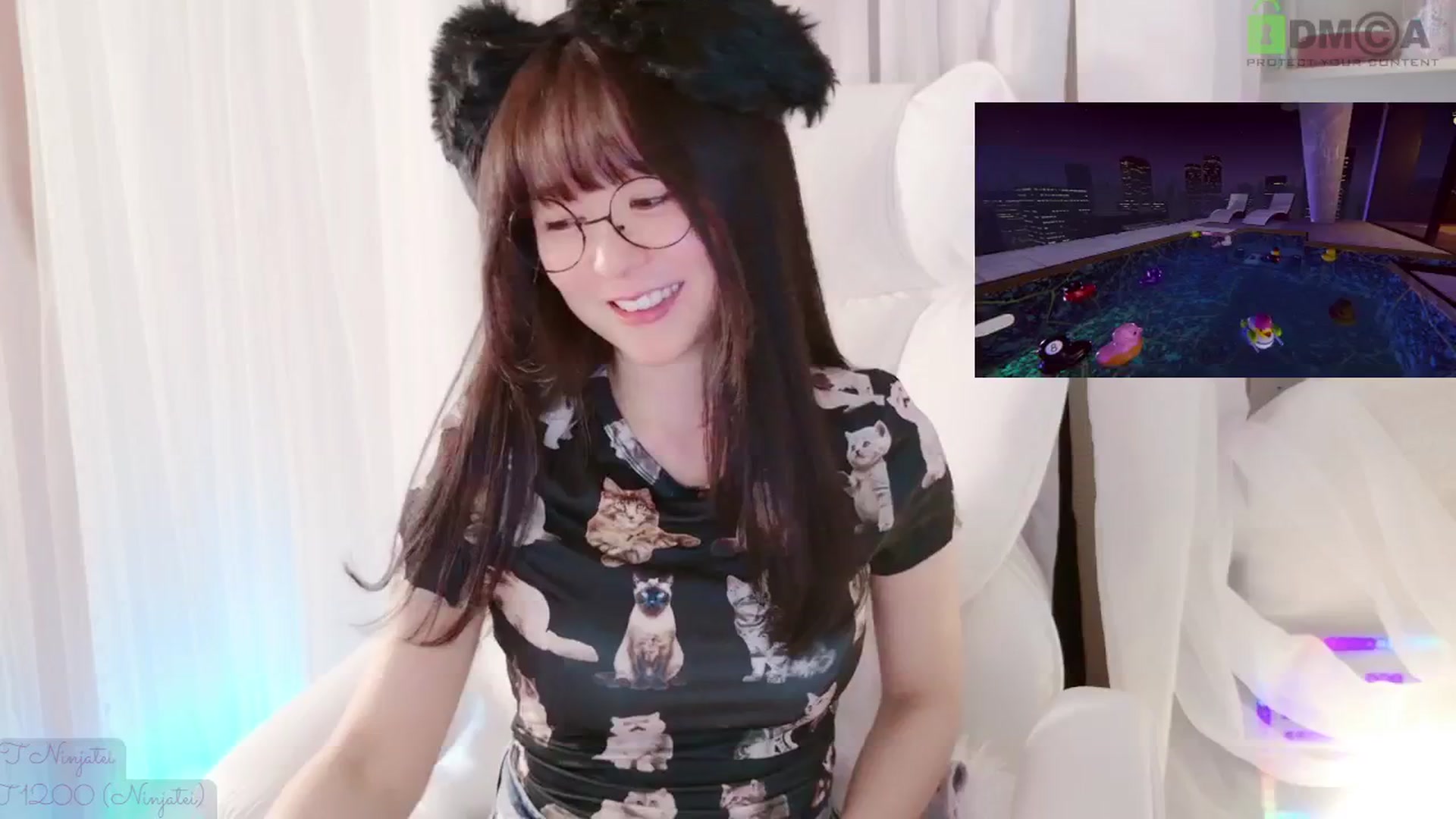 Gallery image thumbnail from meowtheworld's myfreecams stream on, 08/17/2025, 05:29 image 20 of 20