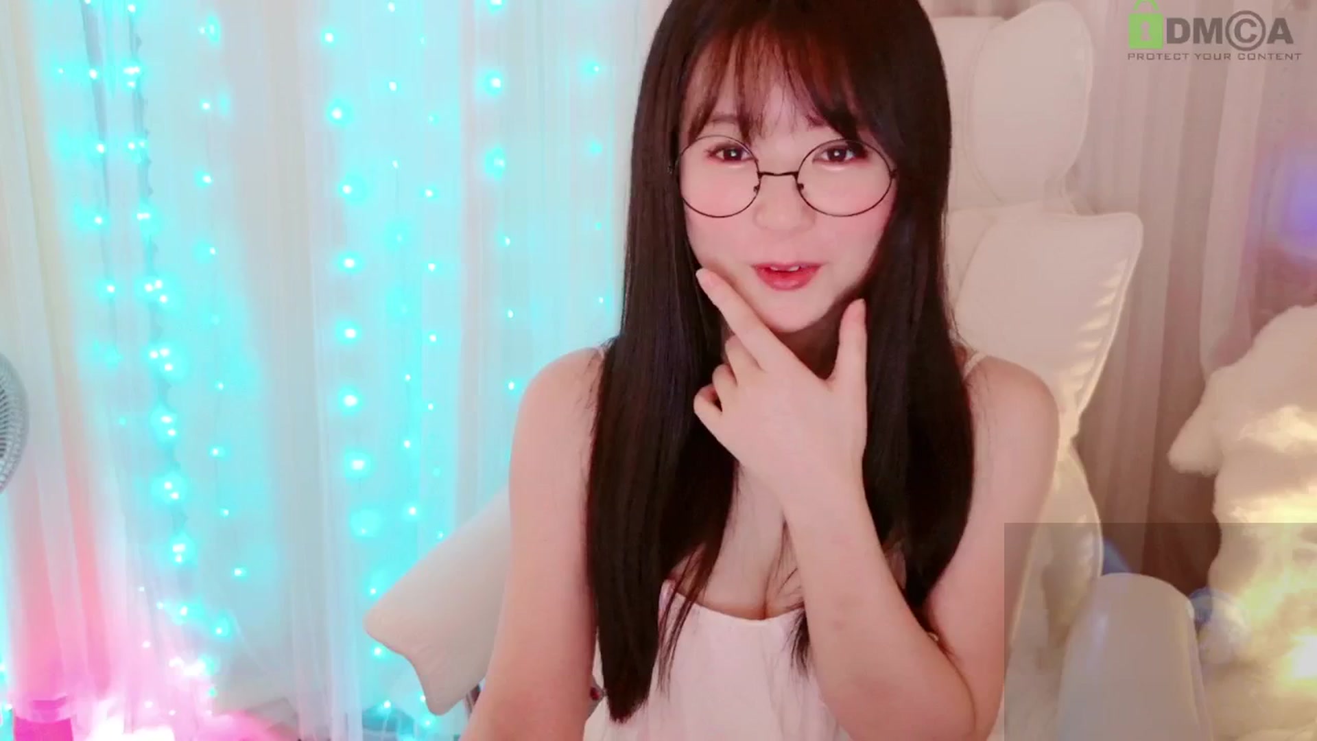 Gallery image thumbnail from meowtheworld's myfreecams stream on, 08/23/2025, 05:13 image 11 of 20