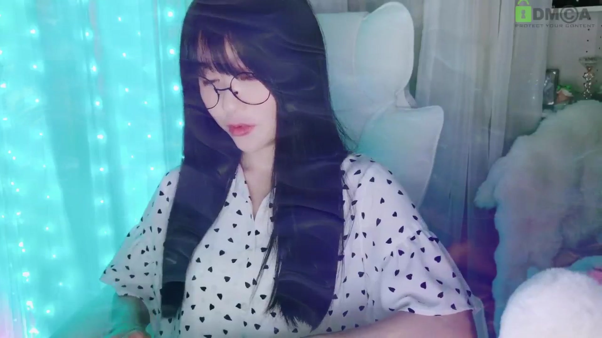Gallery image thumbnail from meowtheworld's myfreecams stream on, 08/23/2025, 09:53 image 18 of 20
