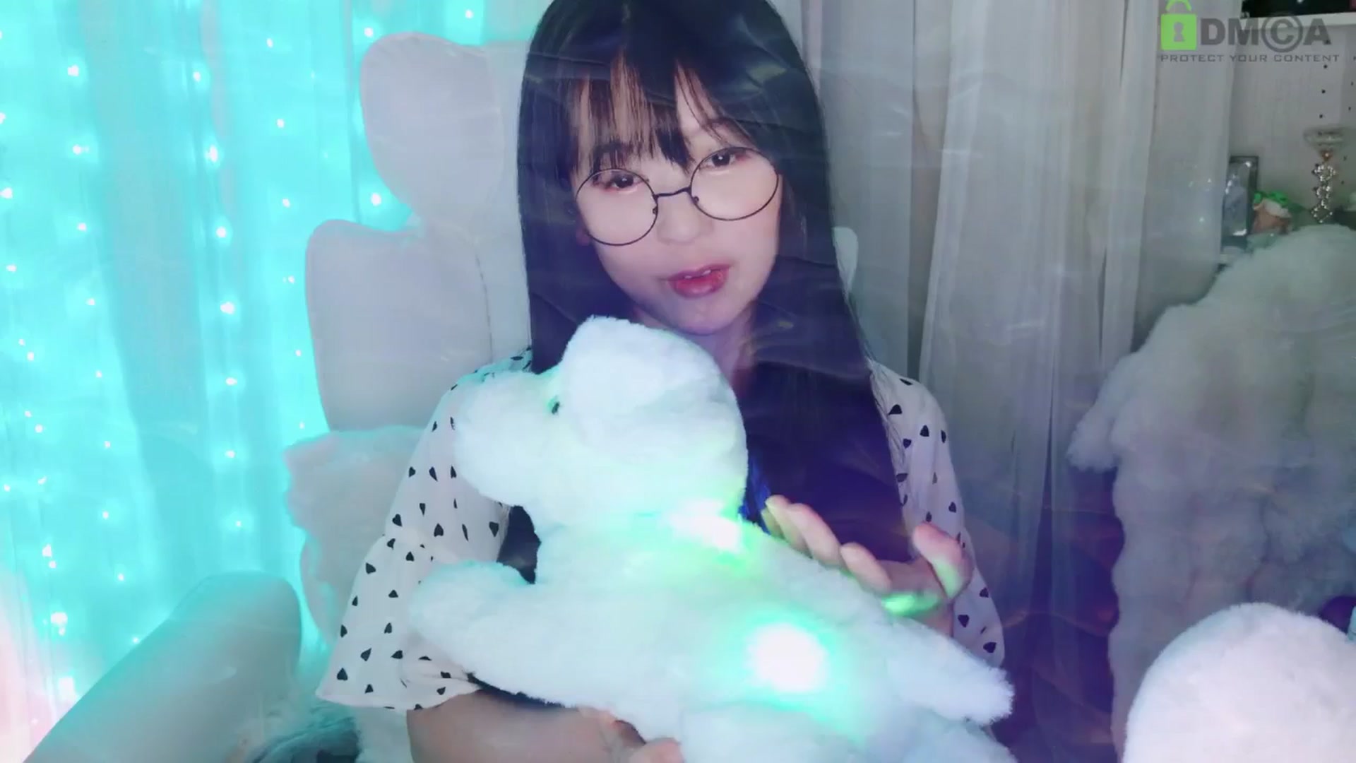 Gallery image thumbnail from meowtheworld's myfreecams stream on, 08/23/2025, 09:53 image 7 of 20