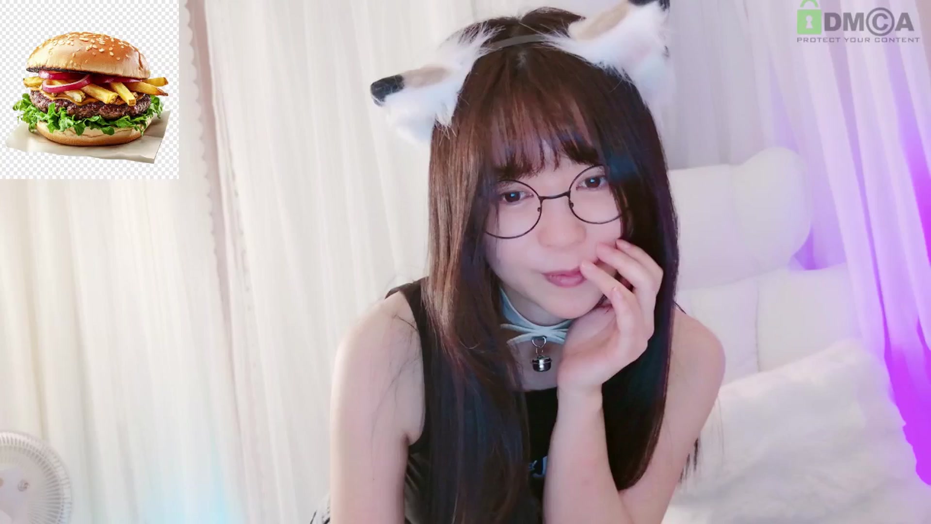 Gallery image thumbnail from meowtheworld's myfreecams stream on, 08/24/2025, 05:45 image 9 of 20