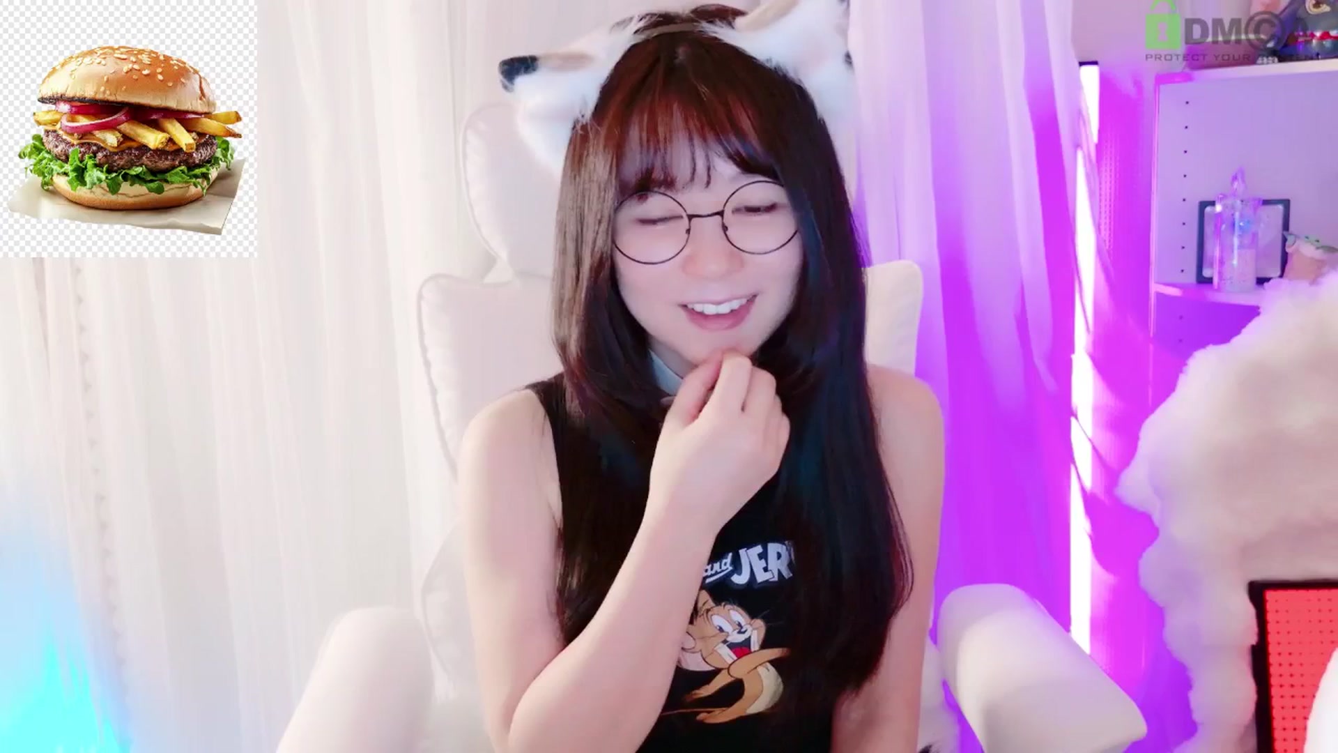 Gallery image thumbnail from meowtheworld's myfreecams stream on, 08/24/2025, 05:45 image 6 of 20