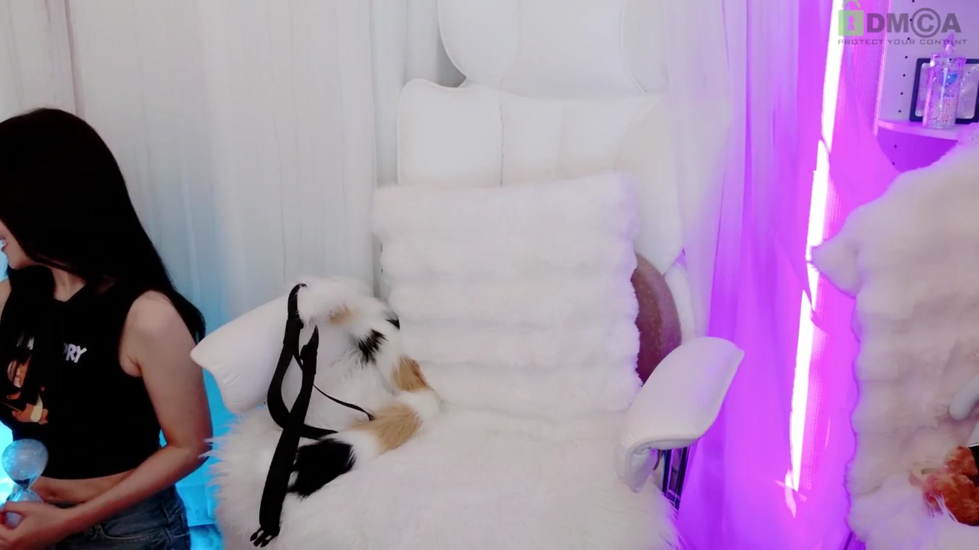 Gallery image thumbnail from meowtheworld's myfreecams stream on, 08/24/2025, 07:37 image 2 of 20