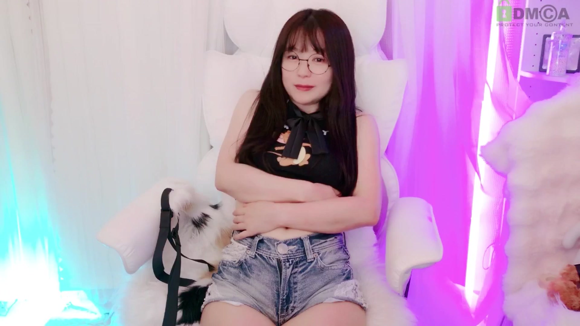 Gallery image thumbnail from meowtheworld's myfreecams stream on, 08/24/2025, 07:37 image 5 of 20