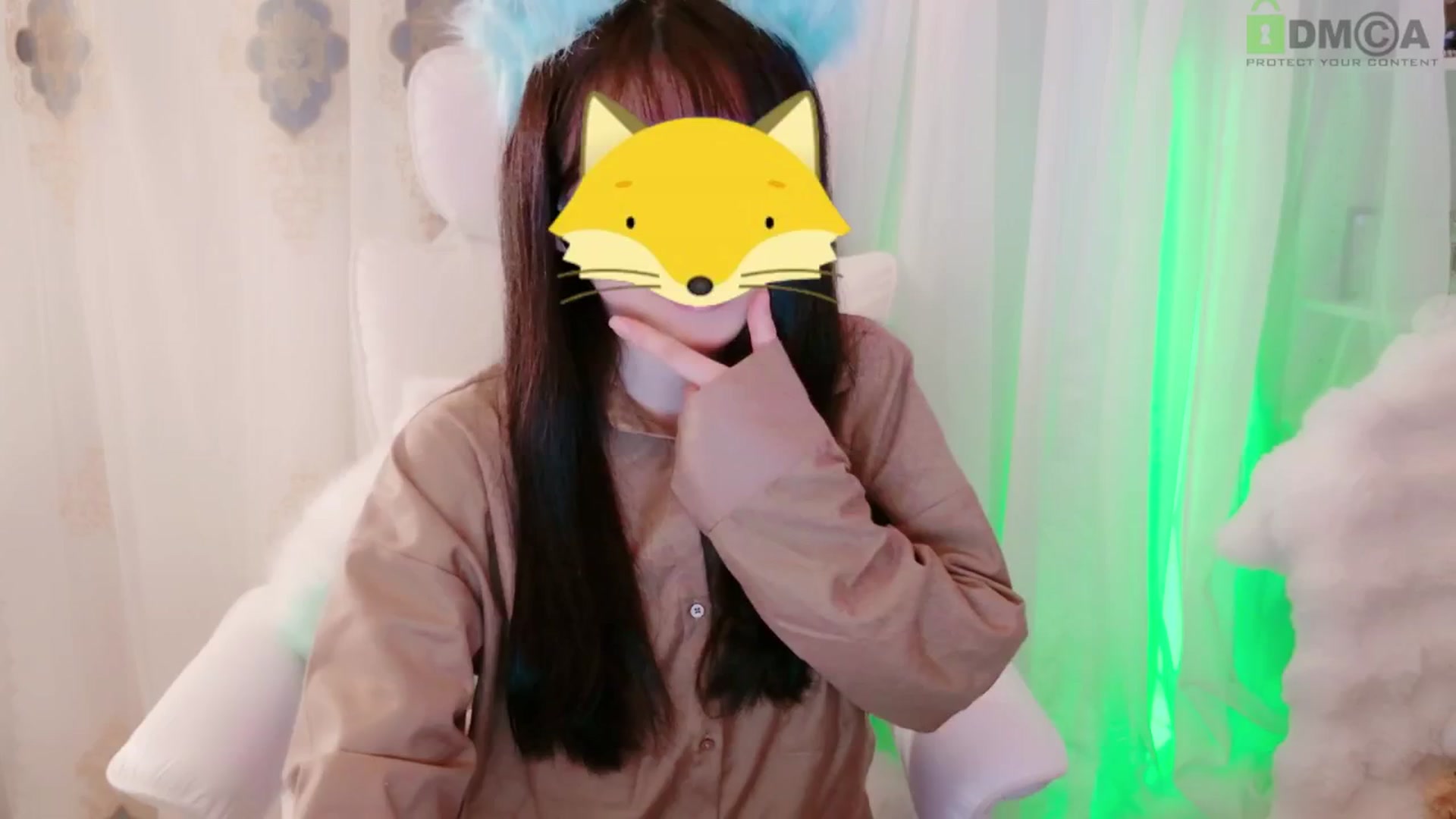 Gallery image thumbnail from meowtheworld's myfreecams stream on, 08/29/2025, 04:35 image 6 of 20