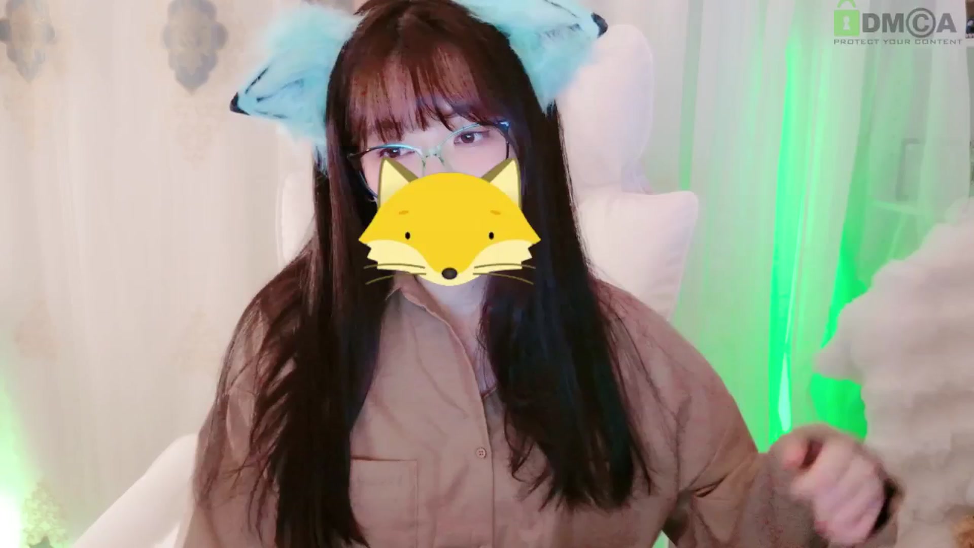 Gallery image thumbnail from meowtheworld's myfreecams stream on, 08/29/2025, 04:35 image 18 of 20