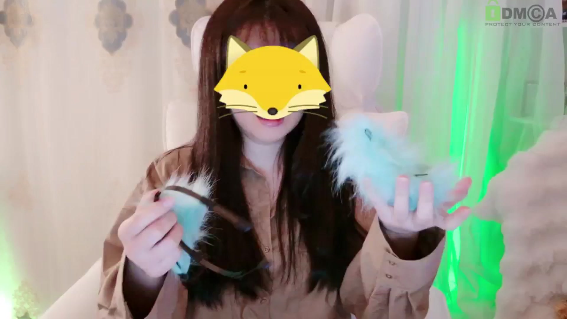 Gallery image thumbnail from meowtheworld's myfreecams stream on, 08/29/2025, 04:35 image 11 of 20