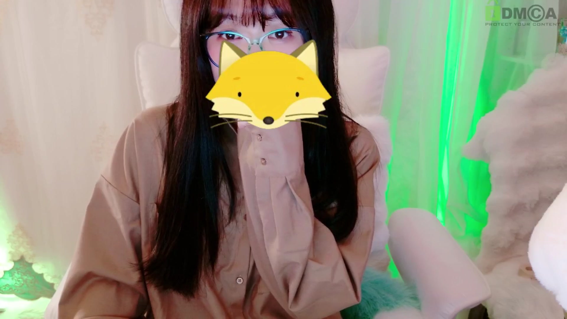 Gallery image thumbnail from meowtheworld's myfreecams stream on, 08/29/2025, 05:21 image 18 of 20
