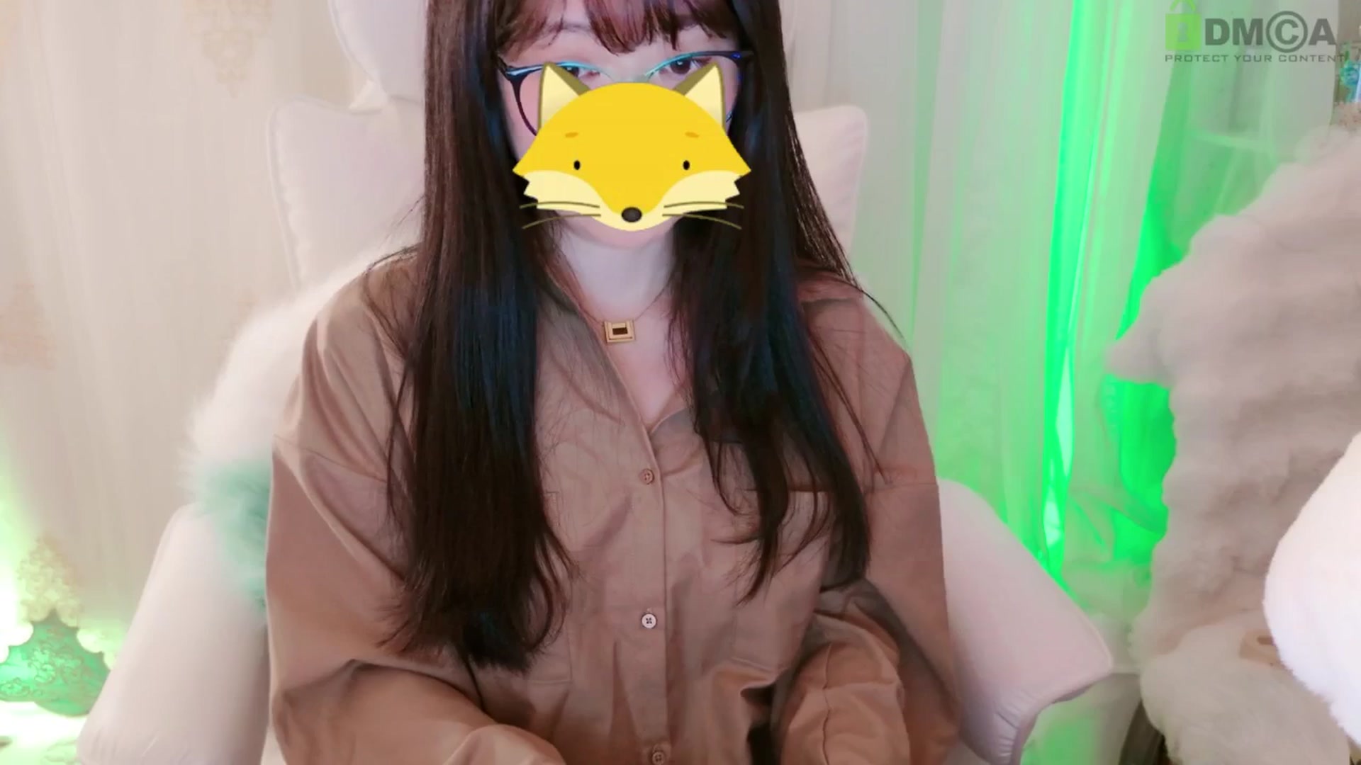 Gallery image thumbnail from meowtheworld's myfreecams stream on, 08/29/2025, 05:21 image 5 of 20