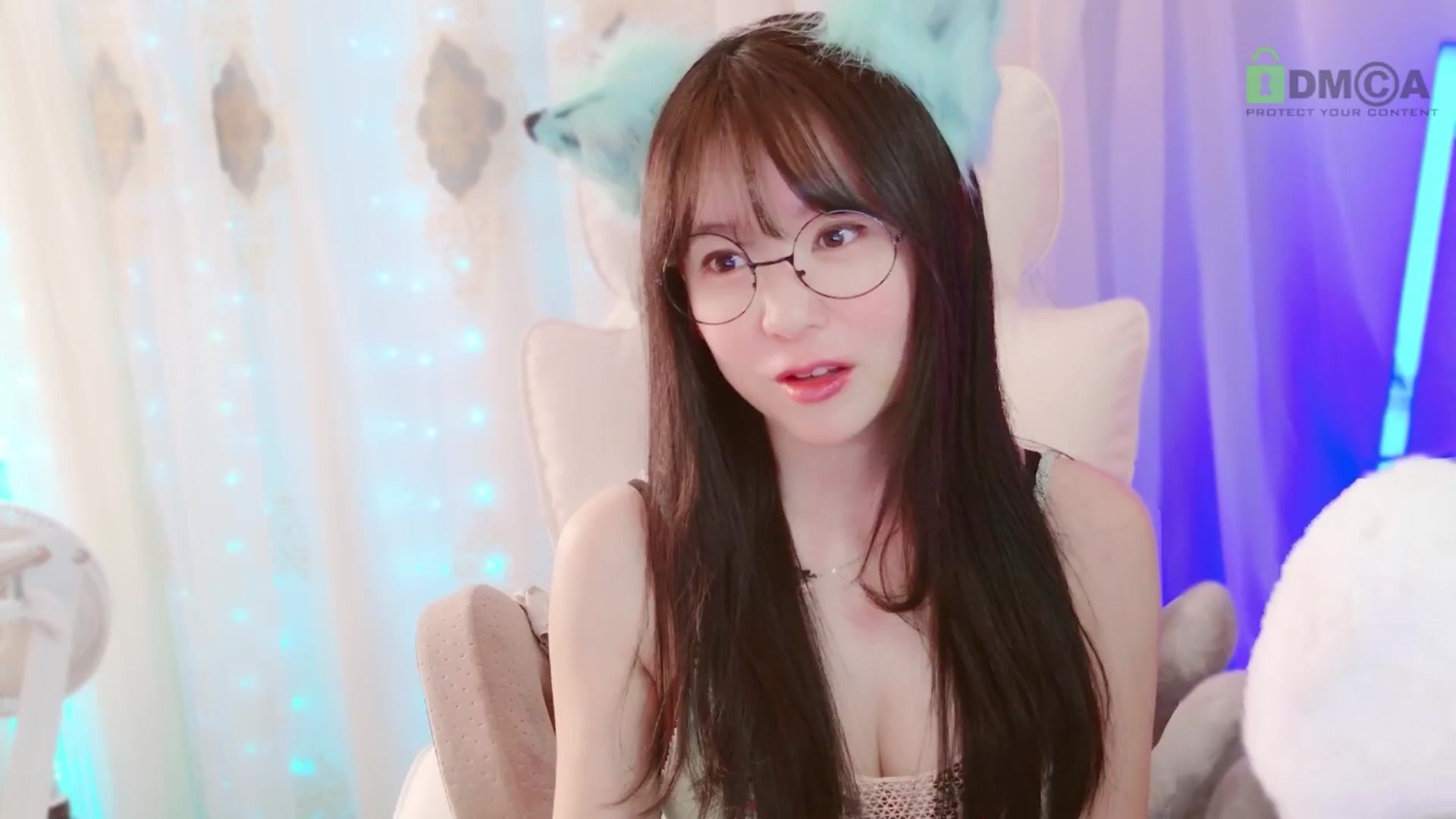 Gallery image thumbnail from meowtheworld's myfreecams stream on, 09/02/2025, 05:27 image 9 of 20