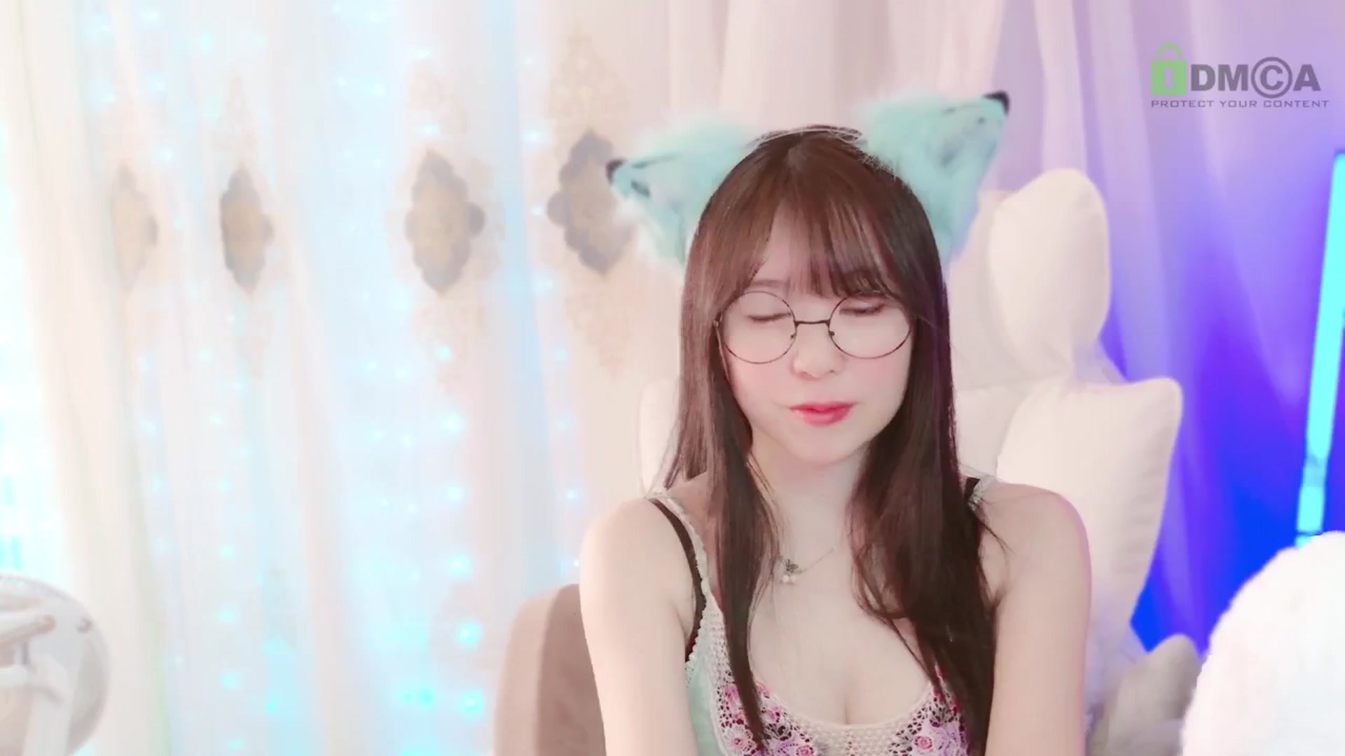 Gallery image thumbnail from meowtheworld's myfreecams stream on, 09/02/2025, 05:27 image 7 of 20