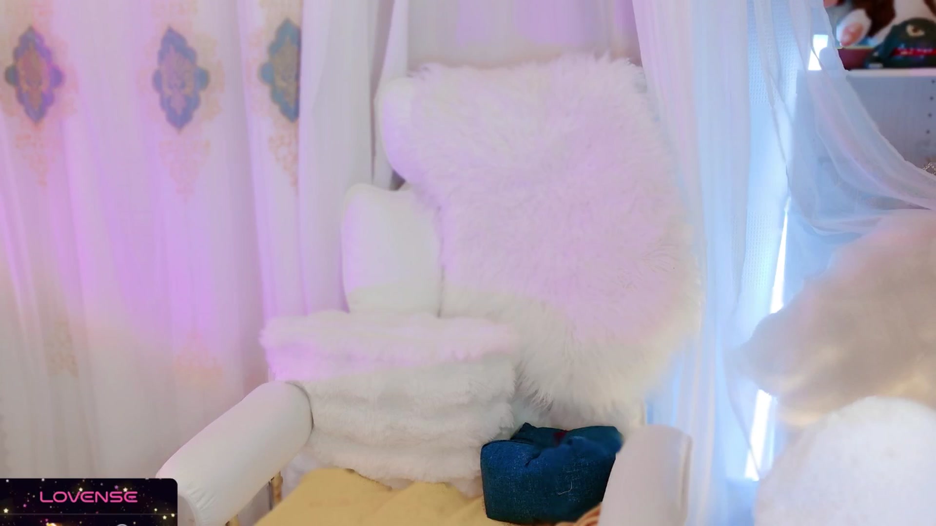 Gallery image thumbnail from meowtheworld's myfreecams stream on, 09/06/2025, 04:43 image 7 of 20