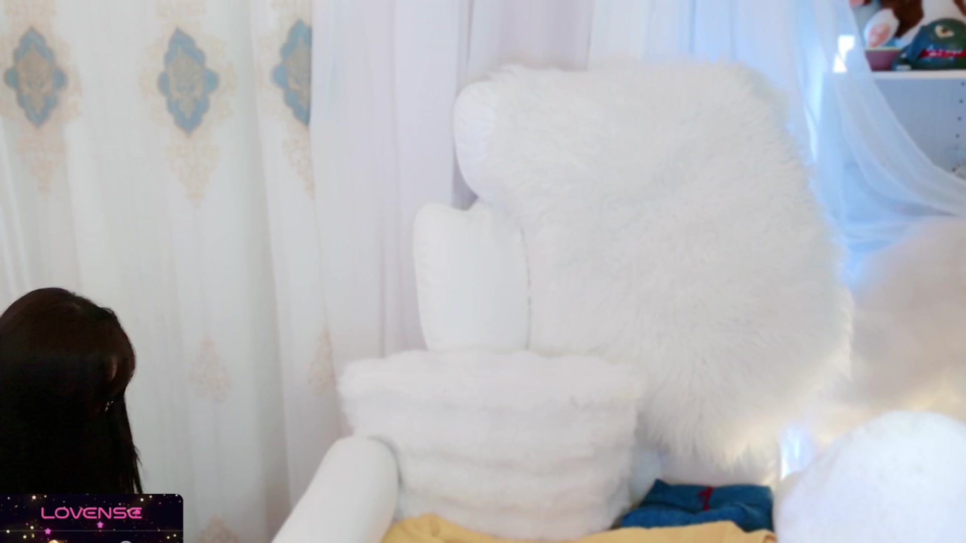 Gallery image thumbnail from meowtheworld's myfreecams stream on, 09/06/2025, 04:43 image 4 of 20