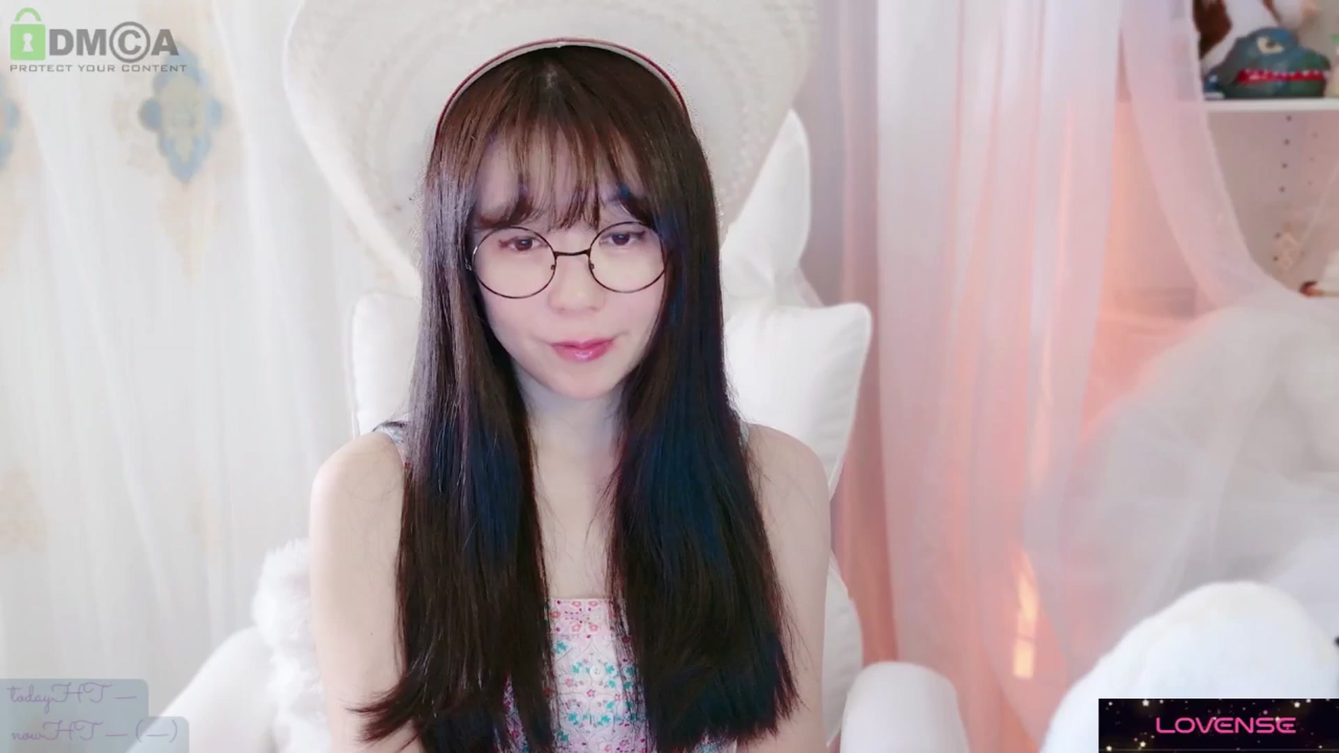 Gallery image thumbnail from meowtheworld's myfreecams stream on, 09/07/2025, 06:25 image 5 of 20