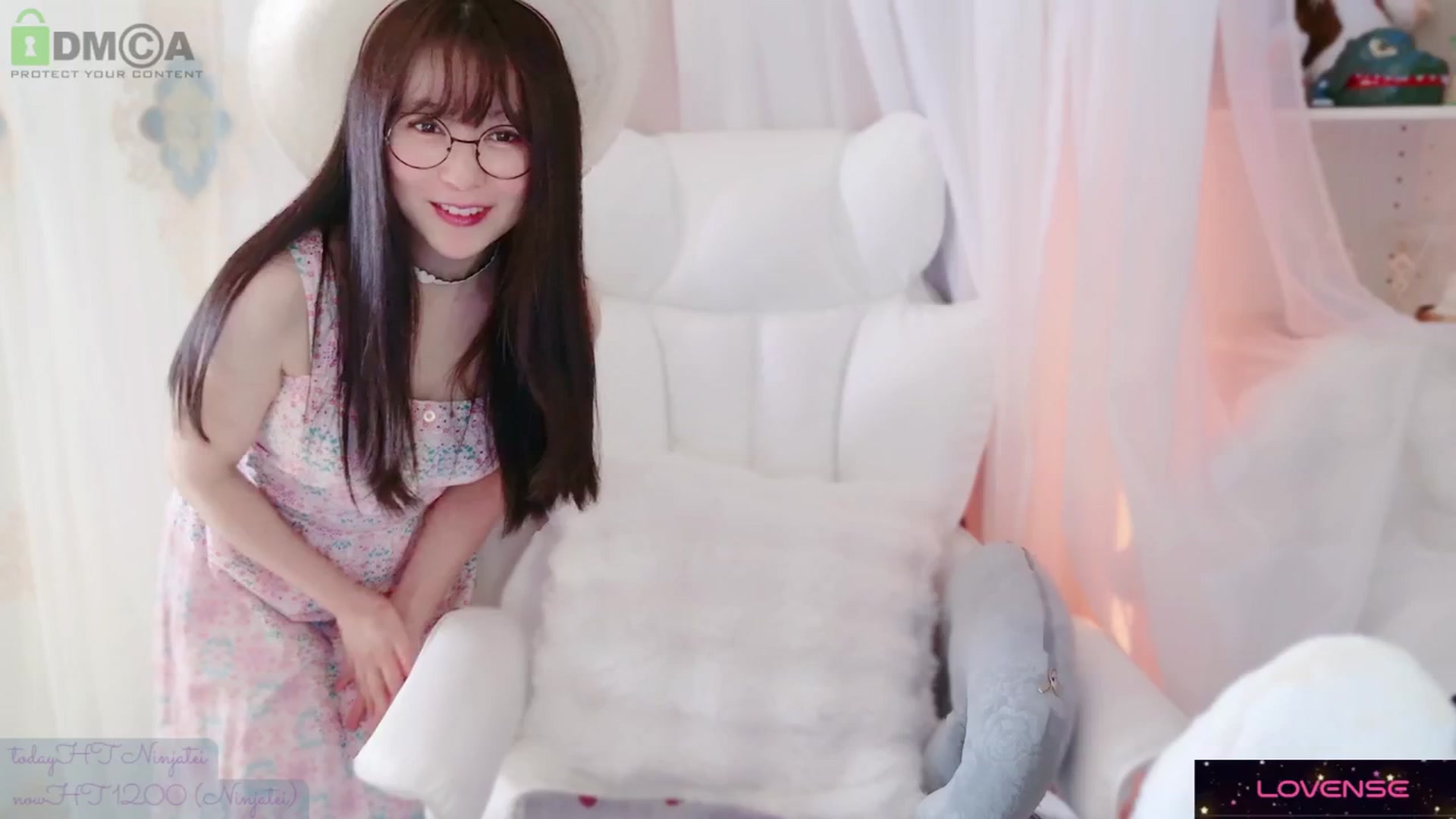 Gallery image thumbnail from meowtheworld's myfreecams stream on, 09/07/2025, 06:25 image 14 of 20